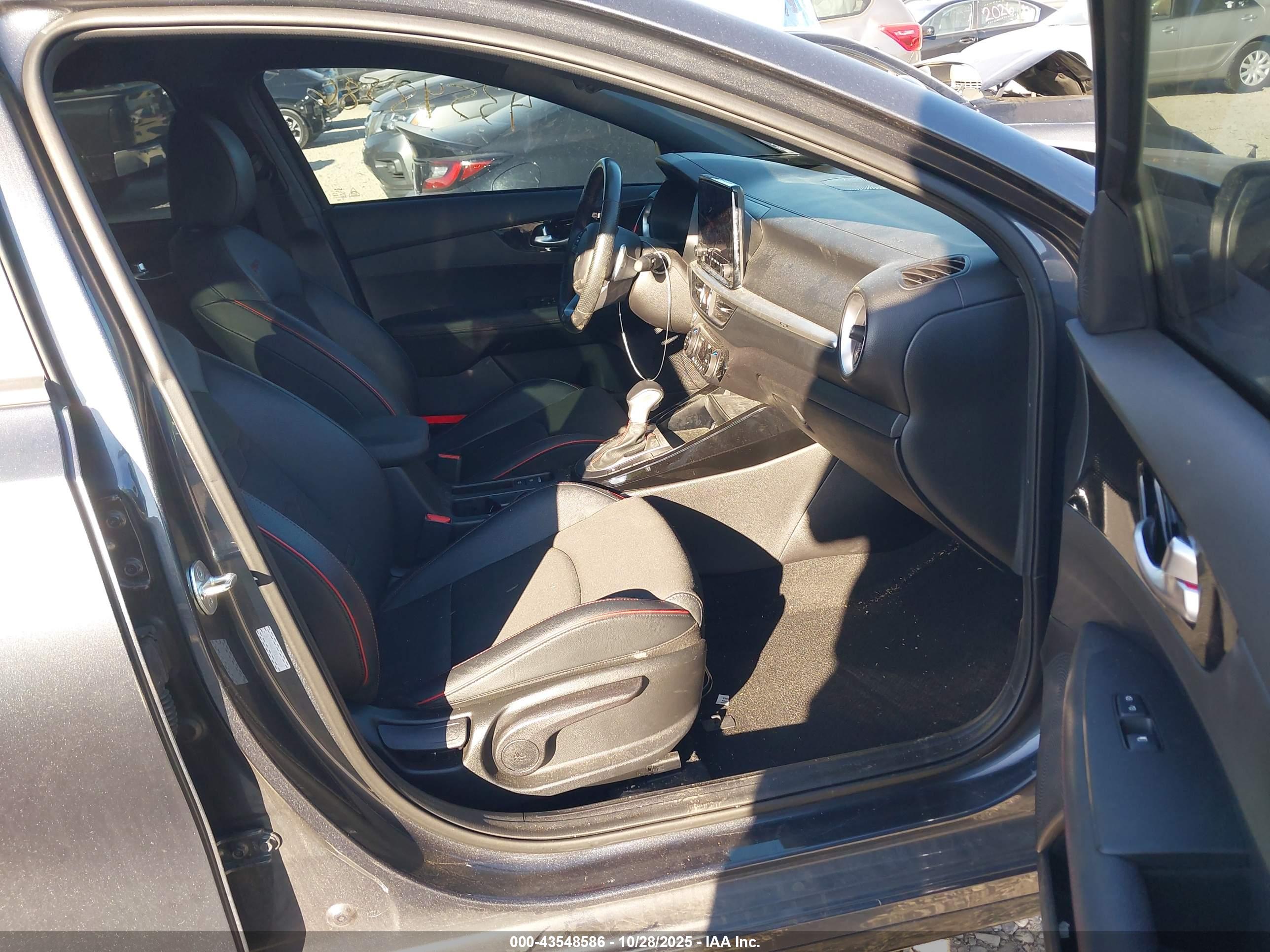 KIA FORTE image 5