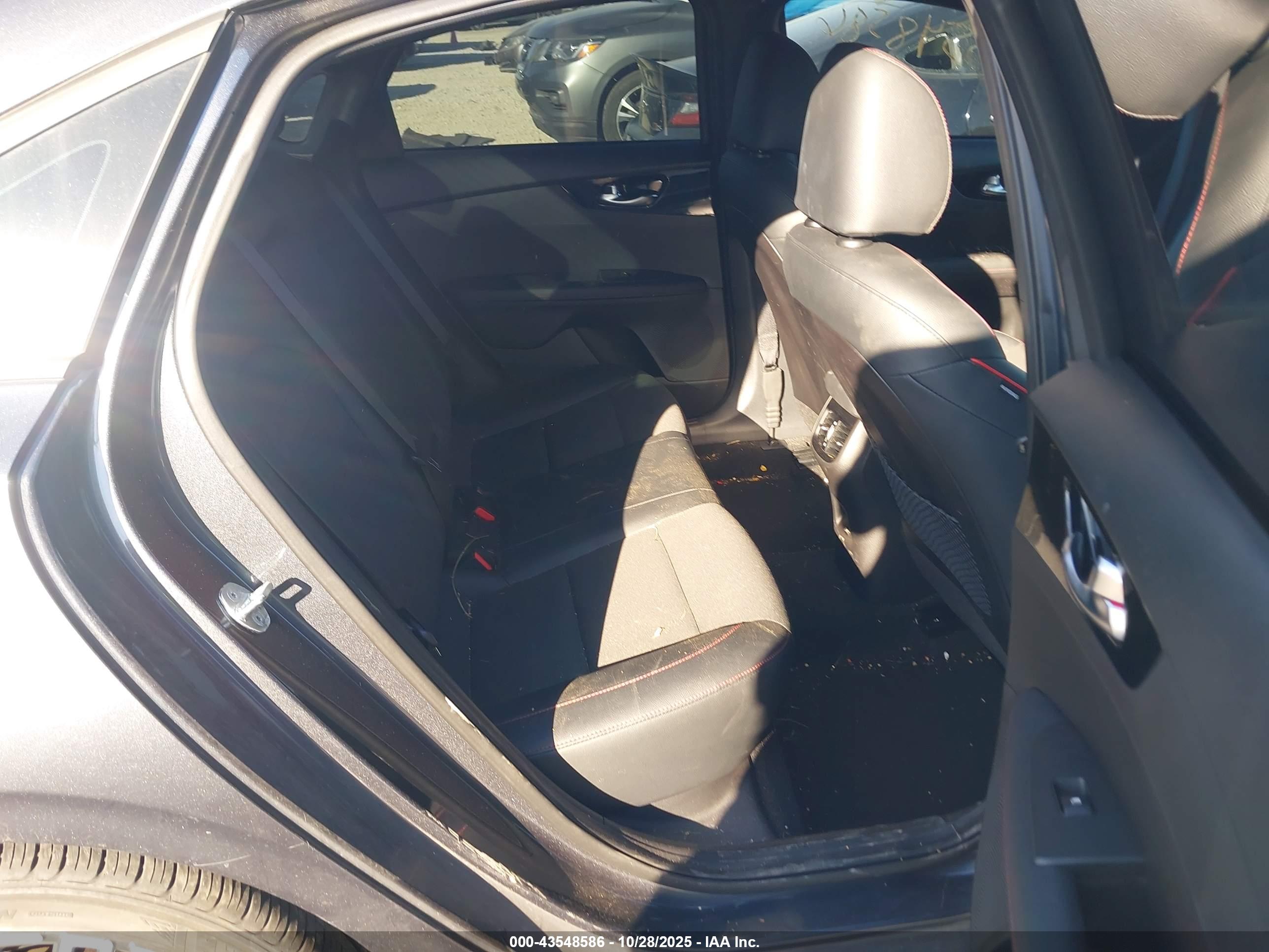 KIA FORTE image 8