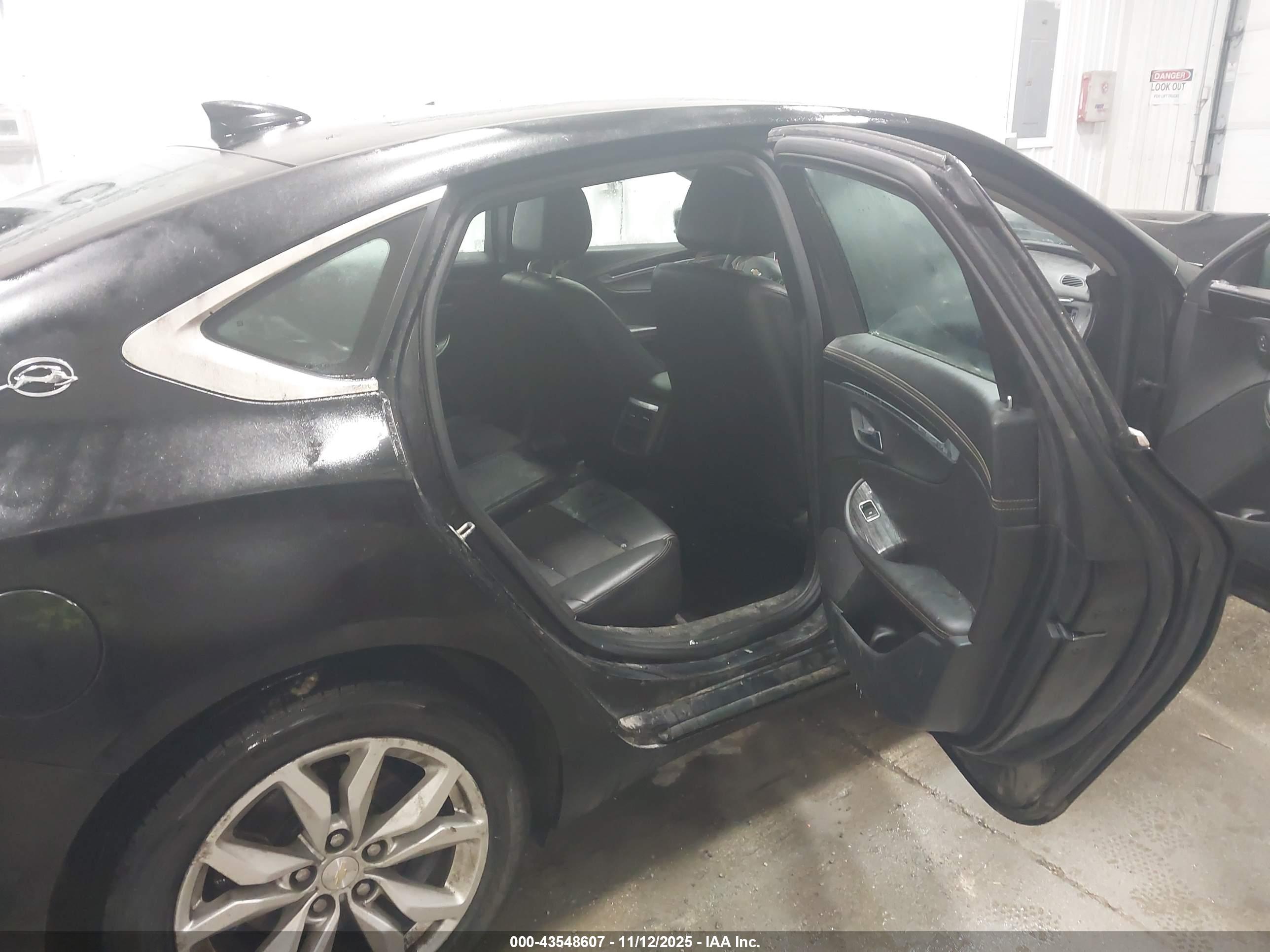 CHEVROLET IMPALA image 8