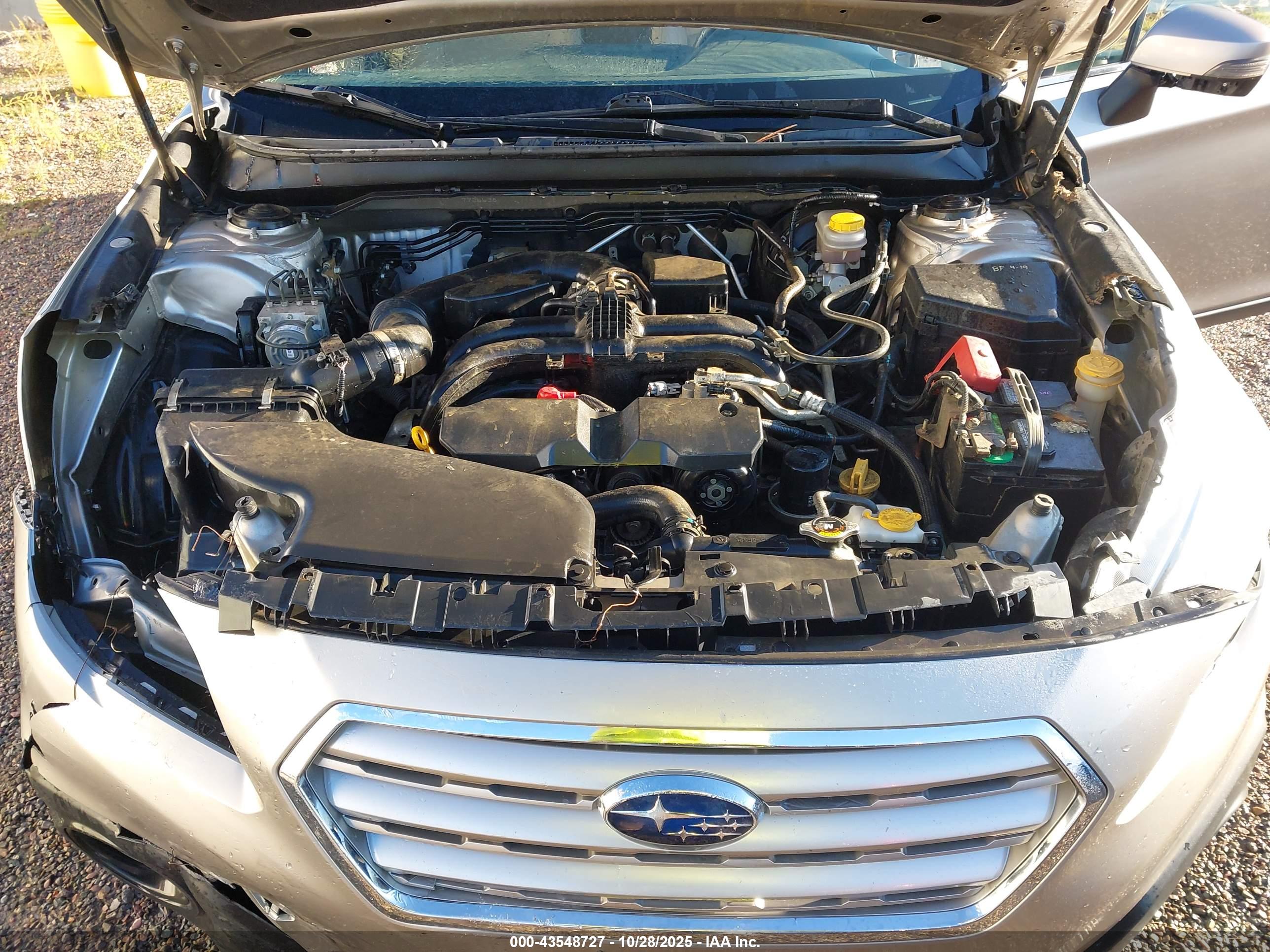 SUBARU OUTBACK image 10