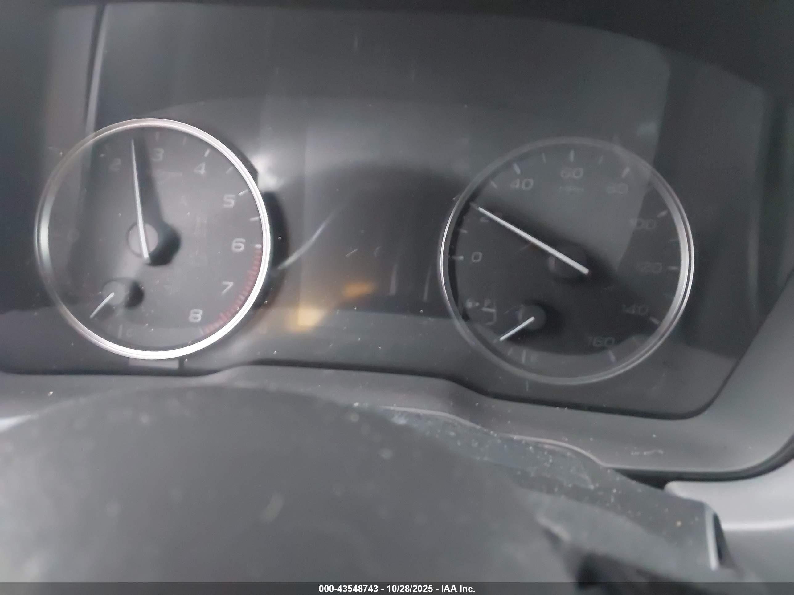 SUBARU CROSSTREK image 7