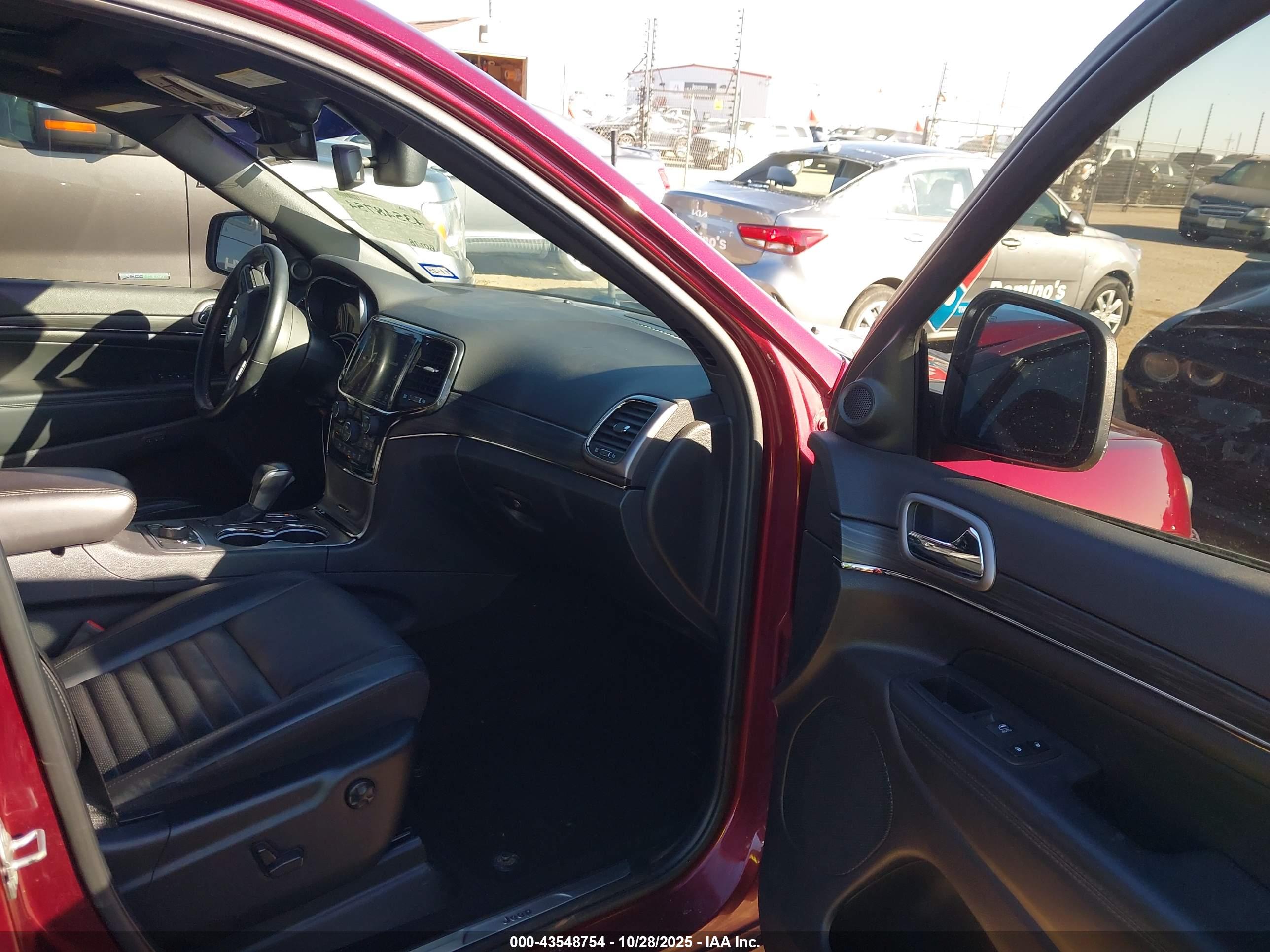 JEEP GRAND image 5