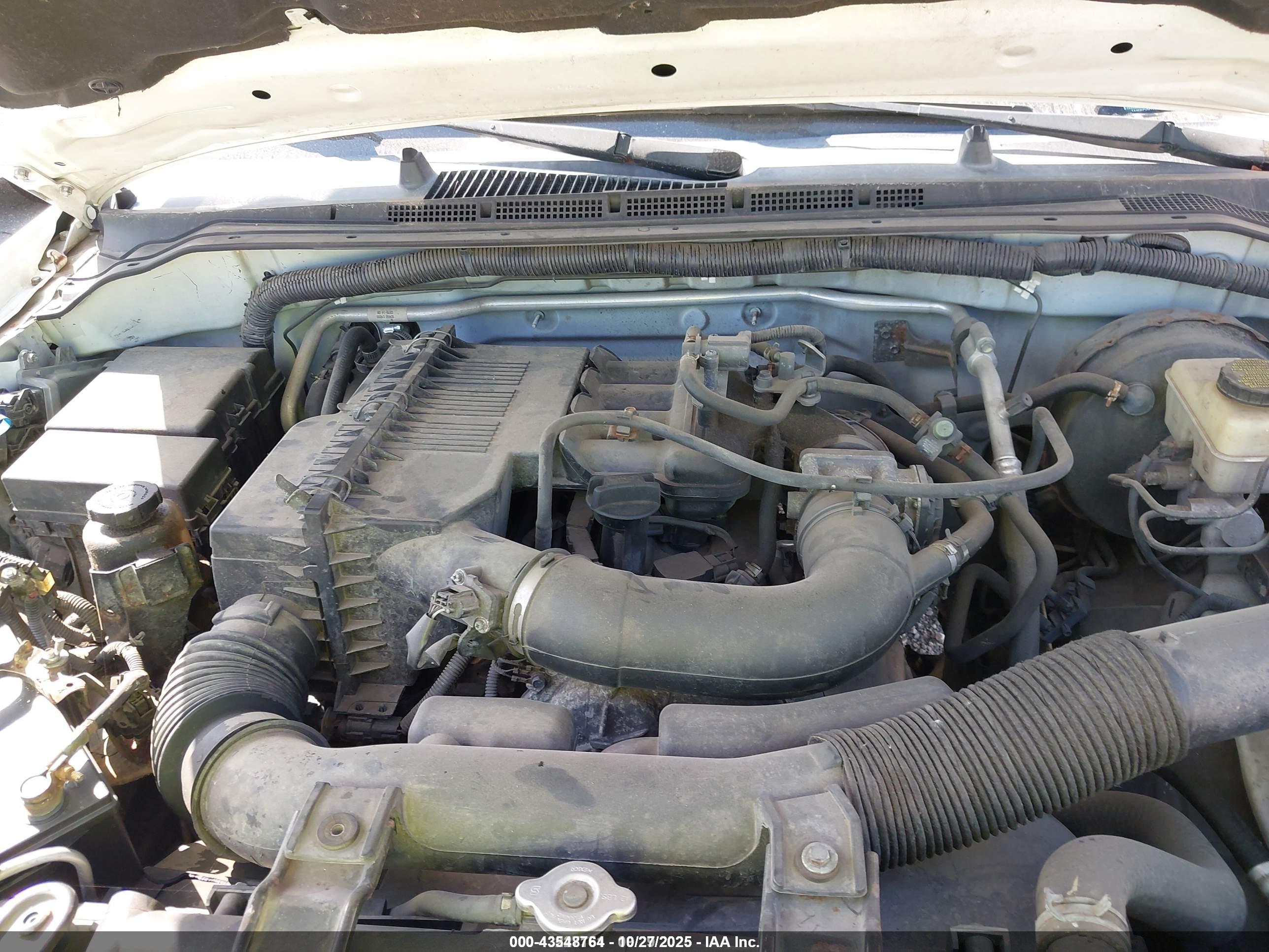 NISSAN FRONTIER image 10