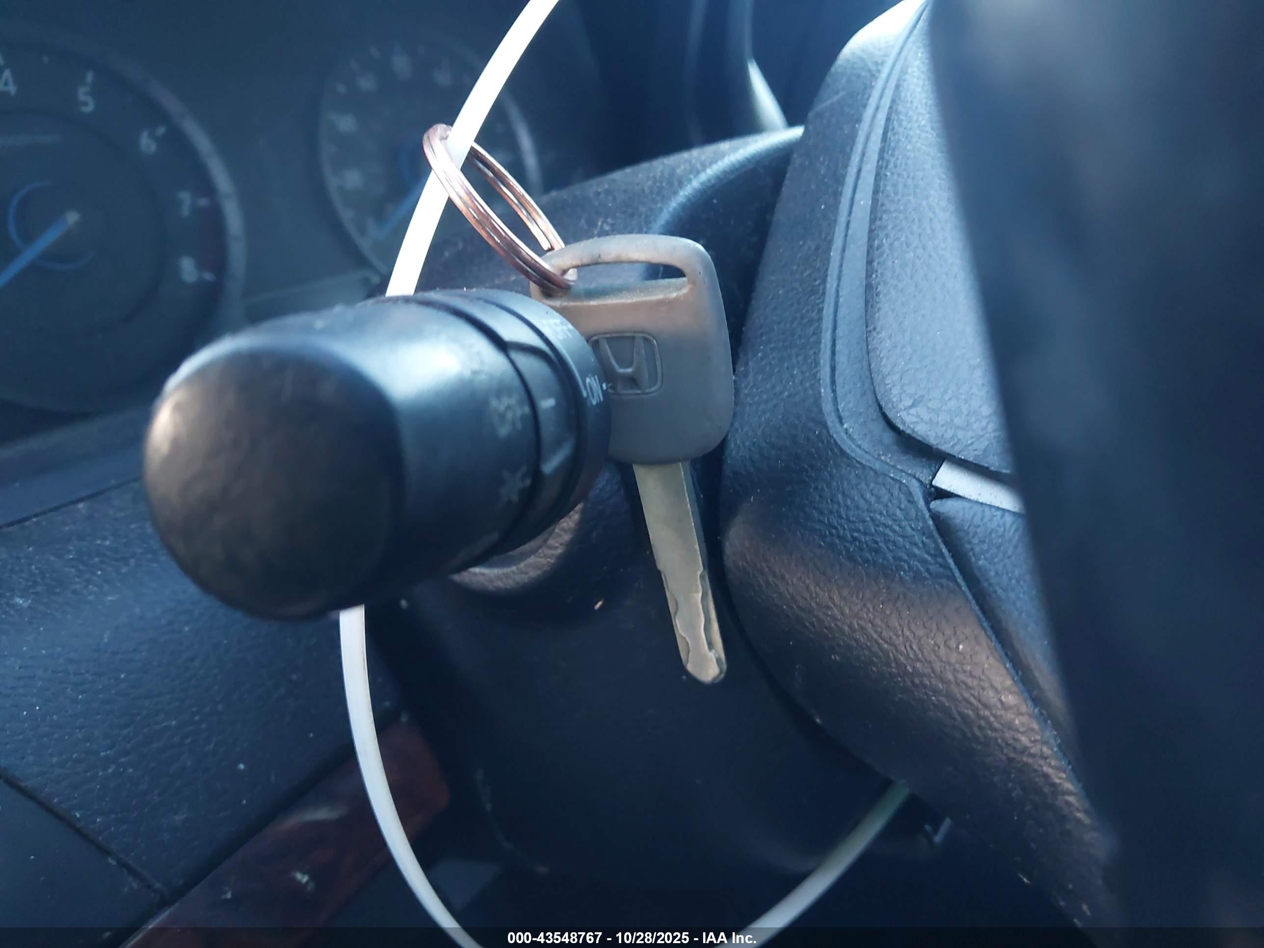 HONDA ACCORD image 11
