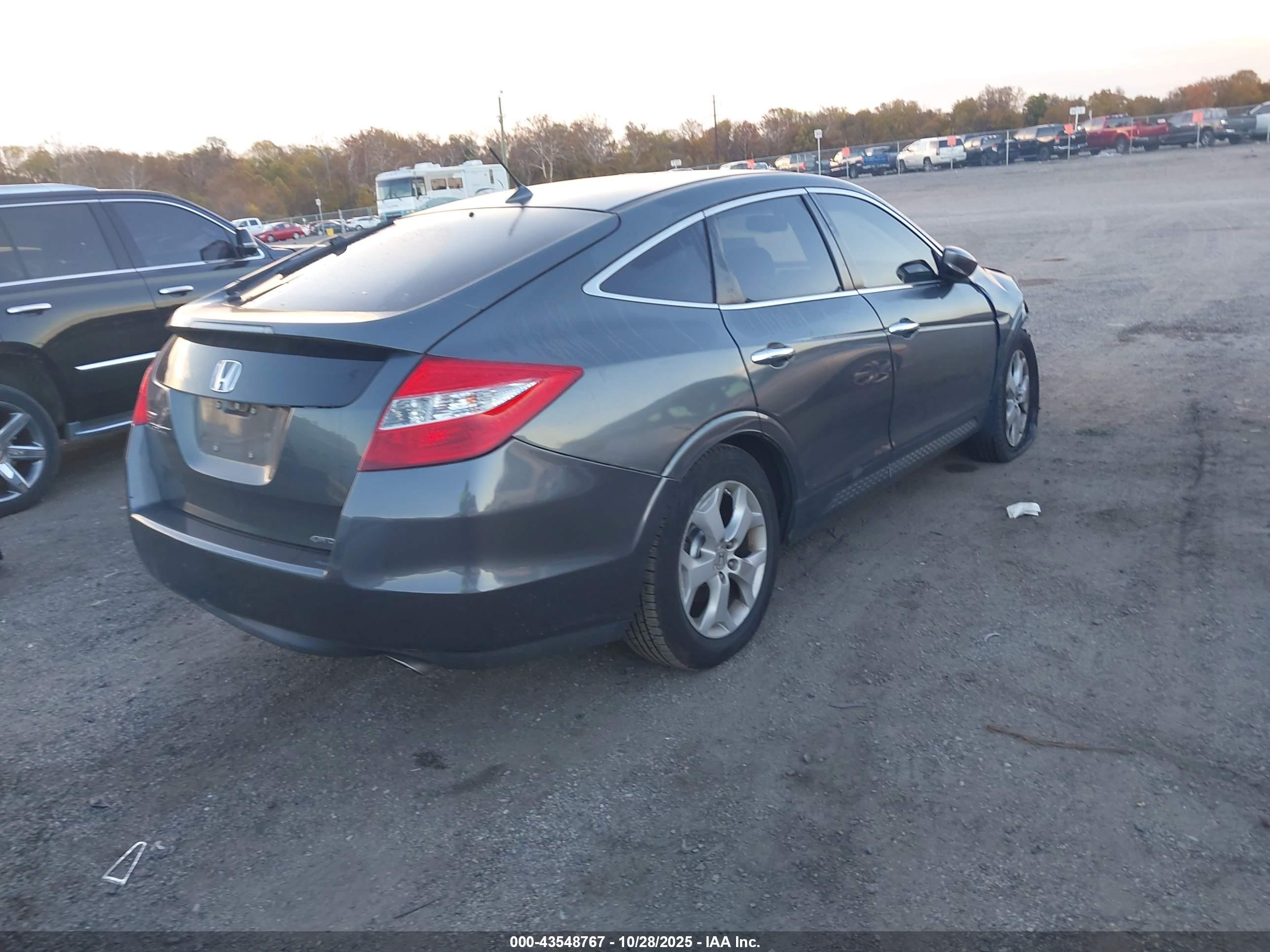 HONDA ACCORD image 4