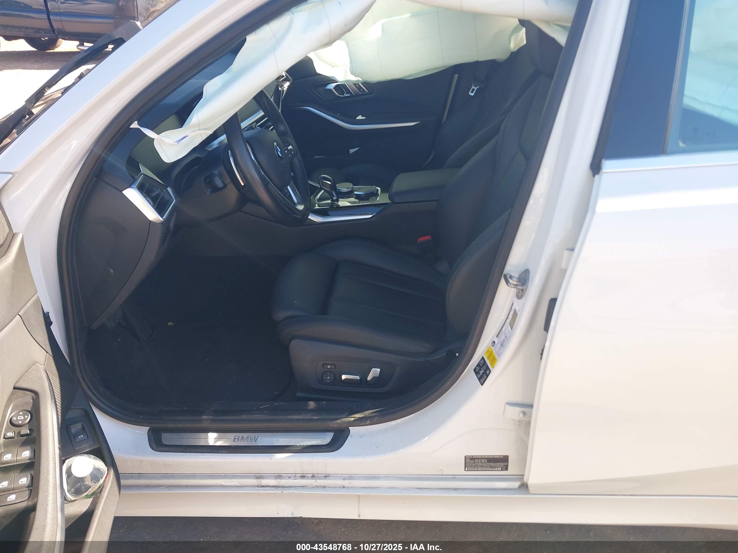BMW 330I image 5