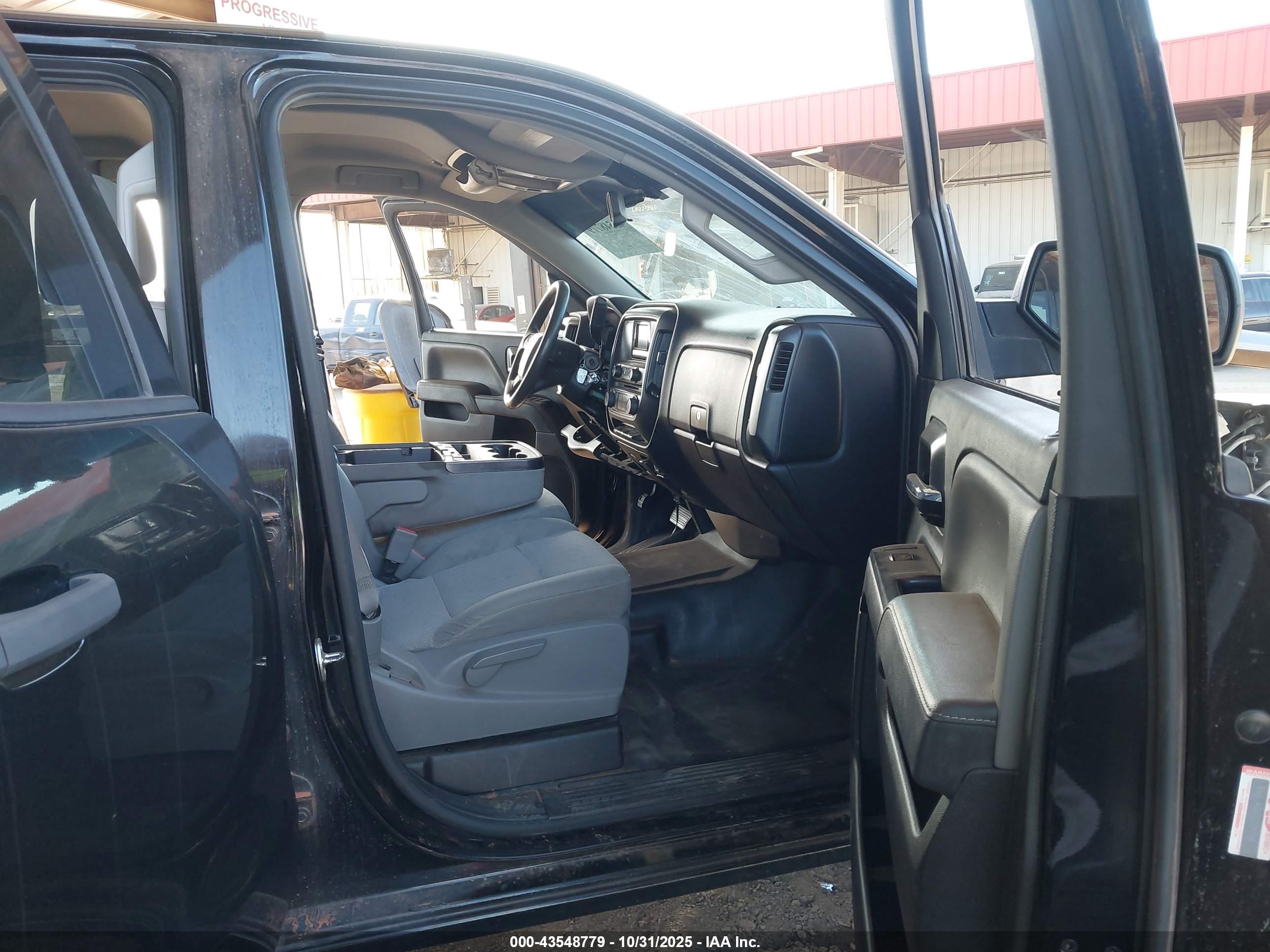 GMC SIERRA image 5
