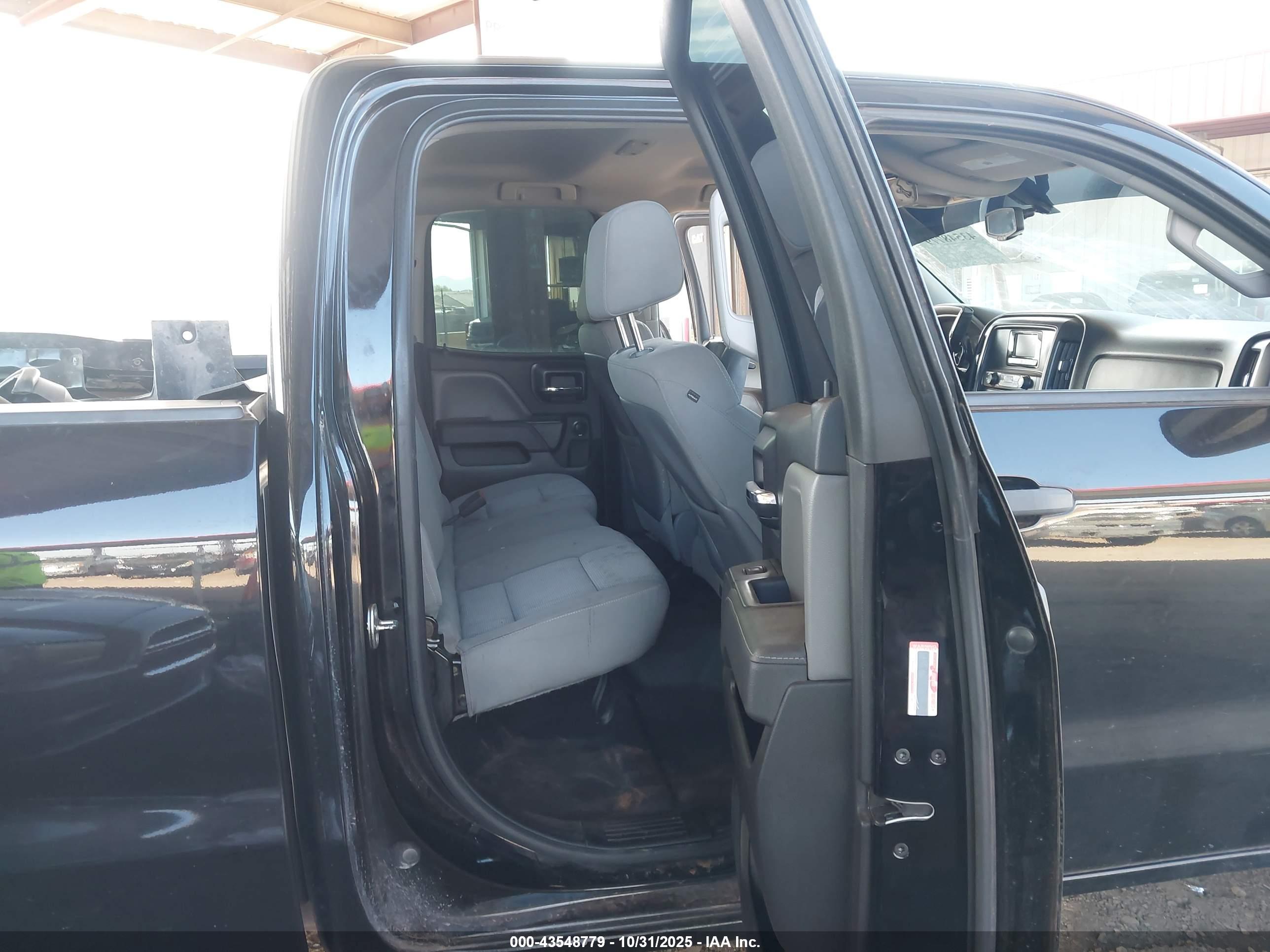 GMC SIERRA image 8