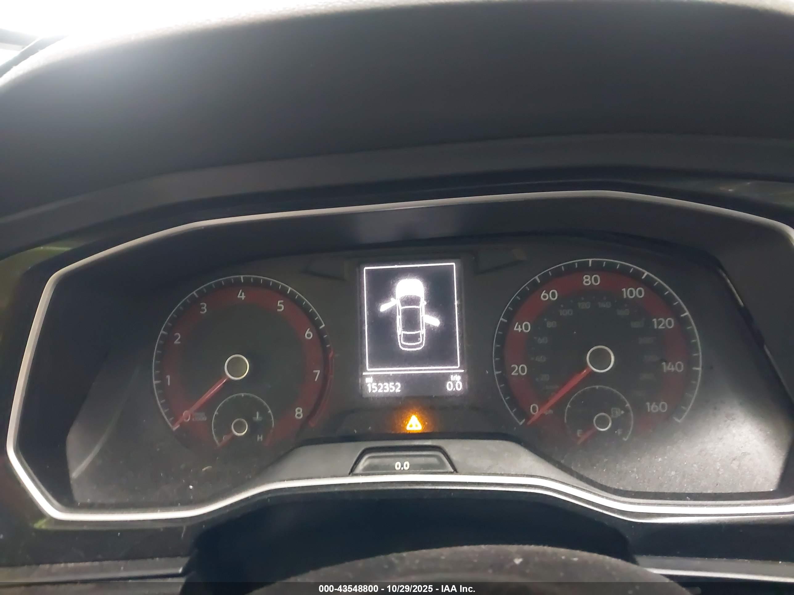 VOLKSWAGEN JETTA image 7
