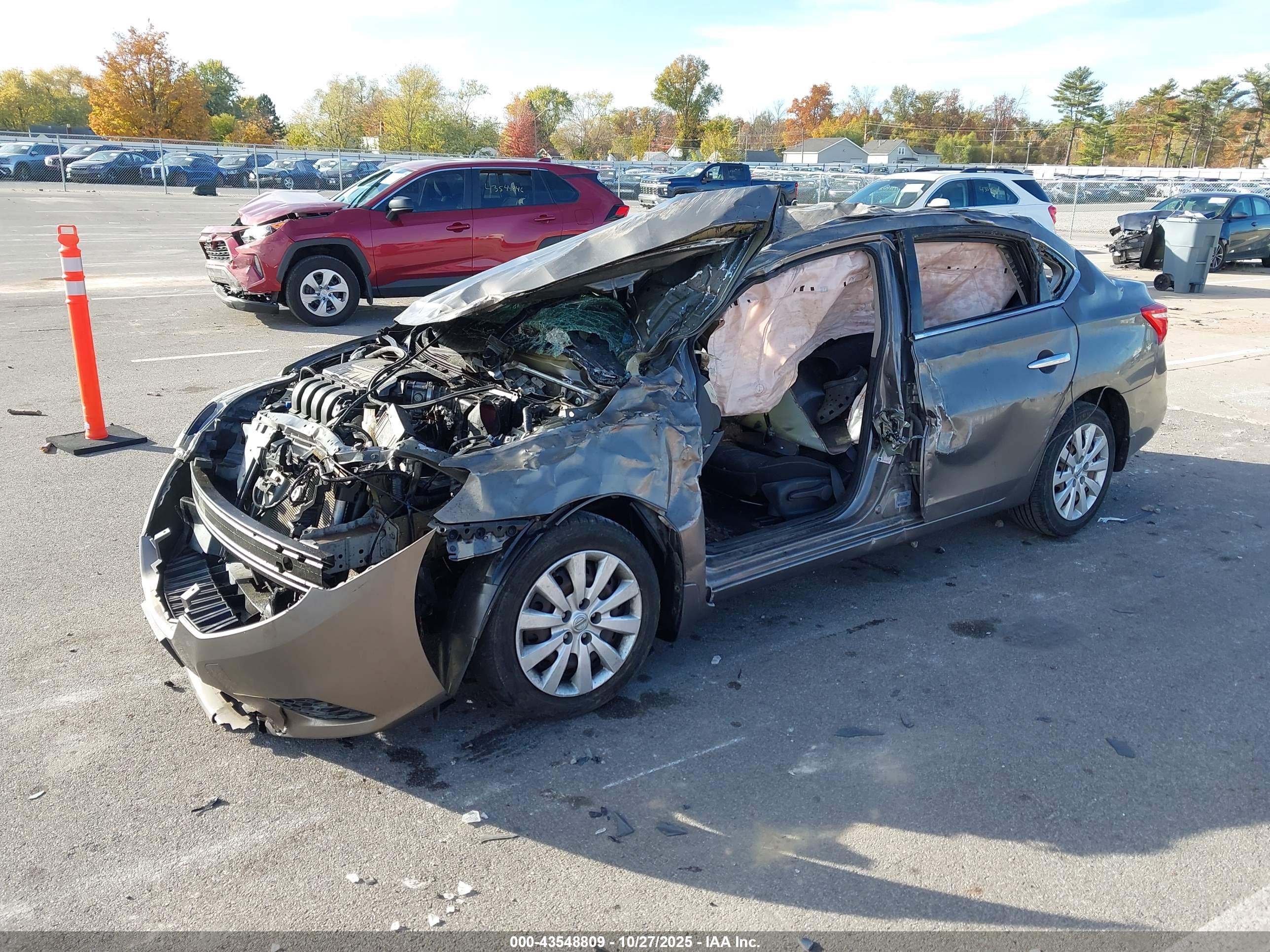 NISSAN SENTRA image 2