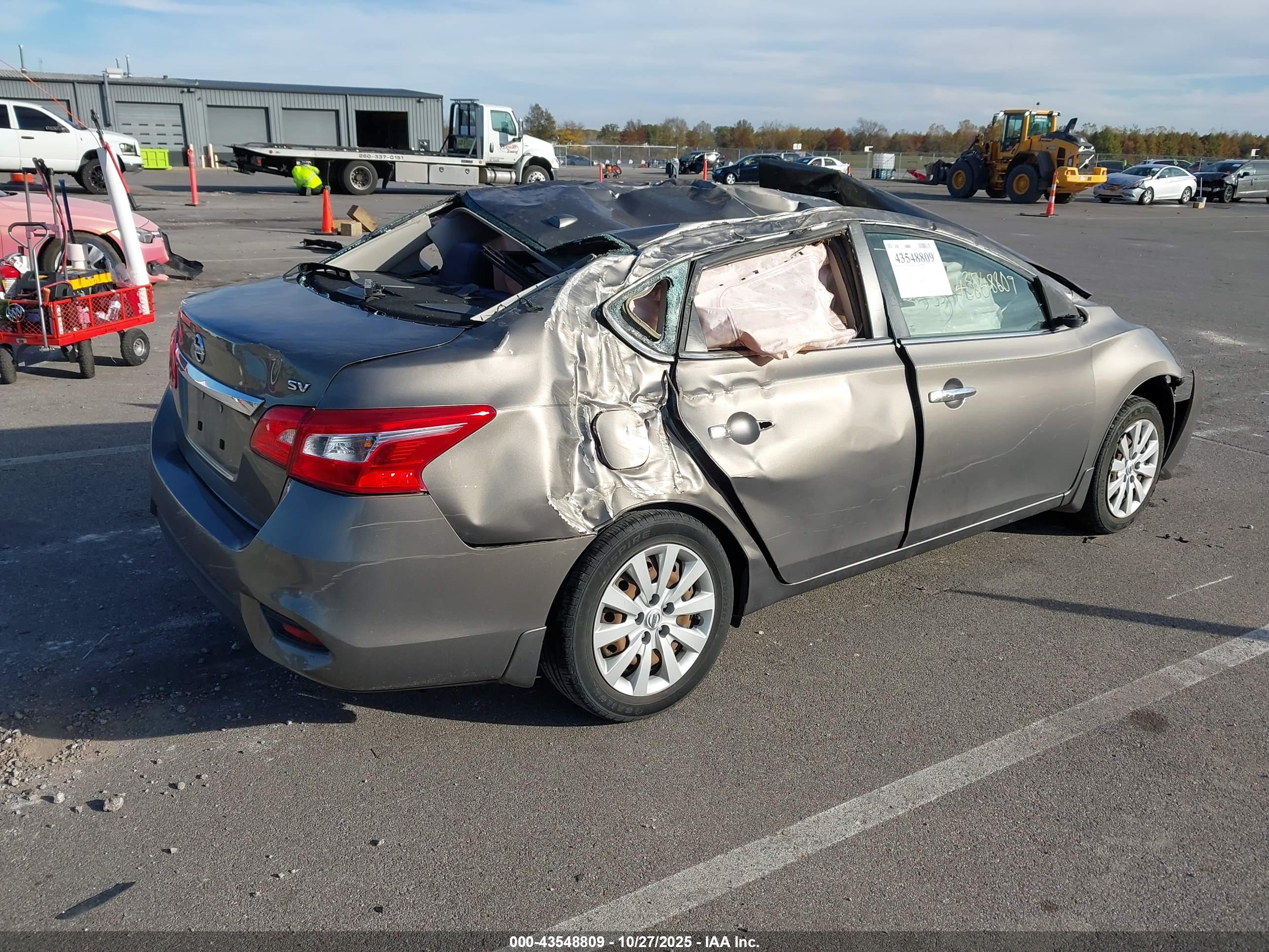 NISSAN SENTRA image 4