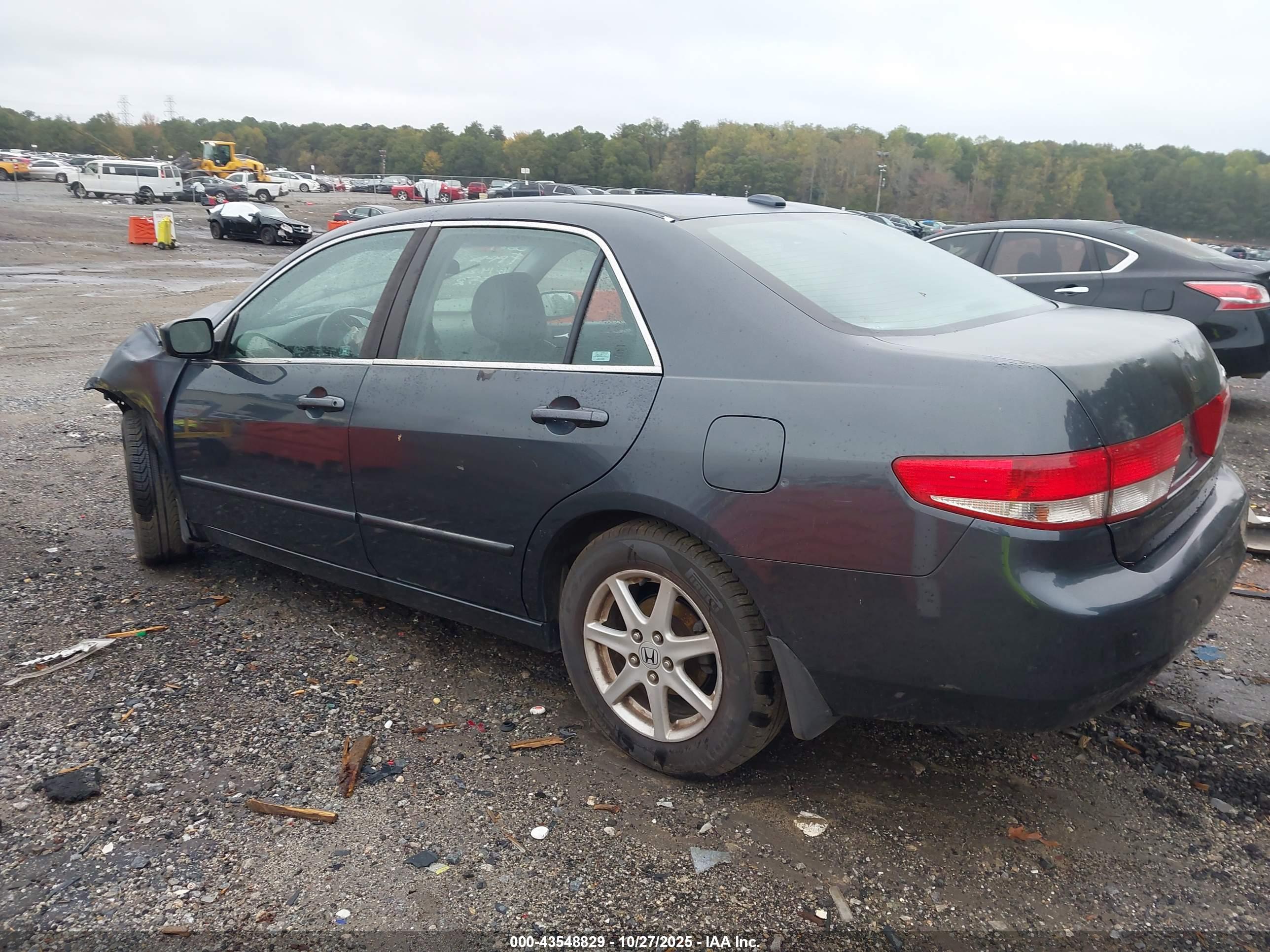 HONDA ACCORD image 3