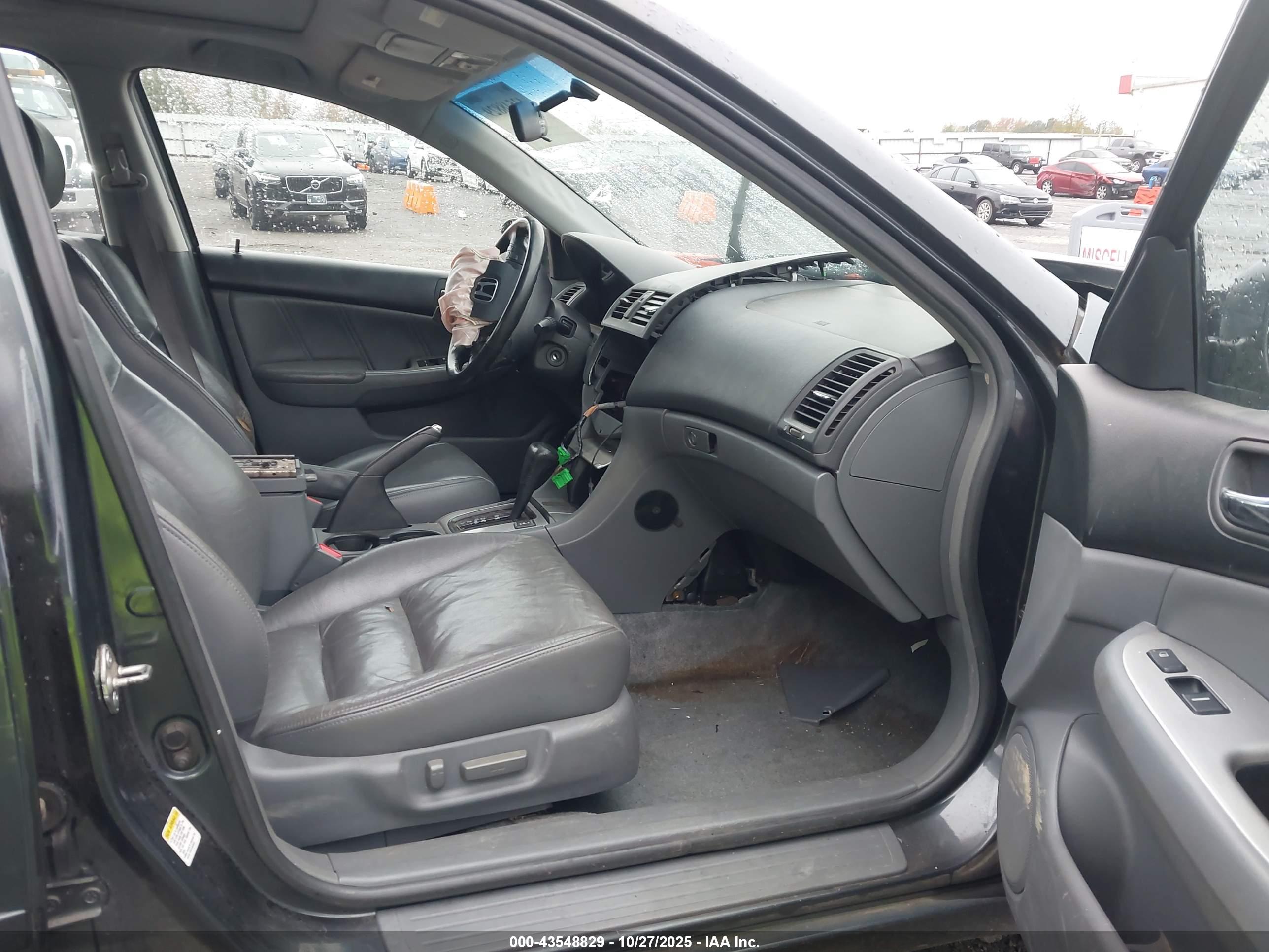 HONDA ACCORD image 5