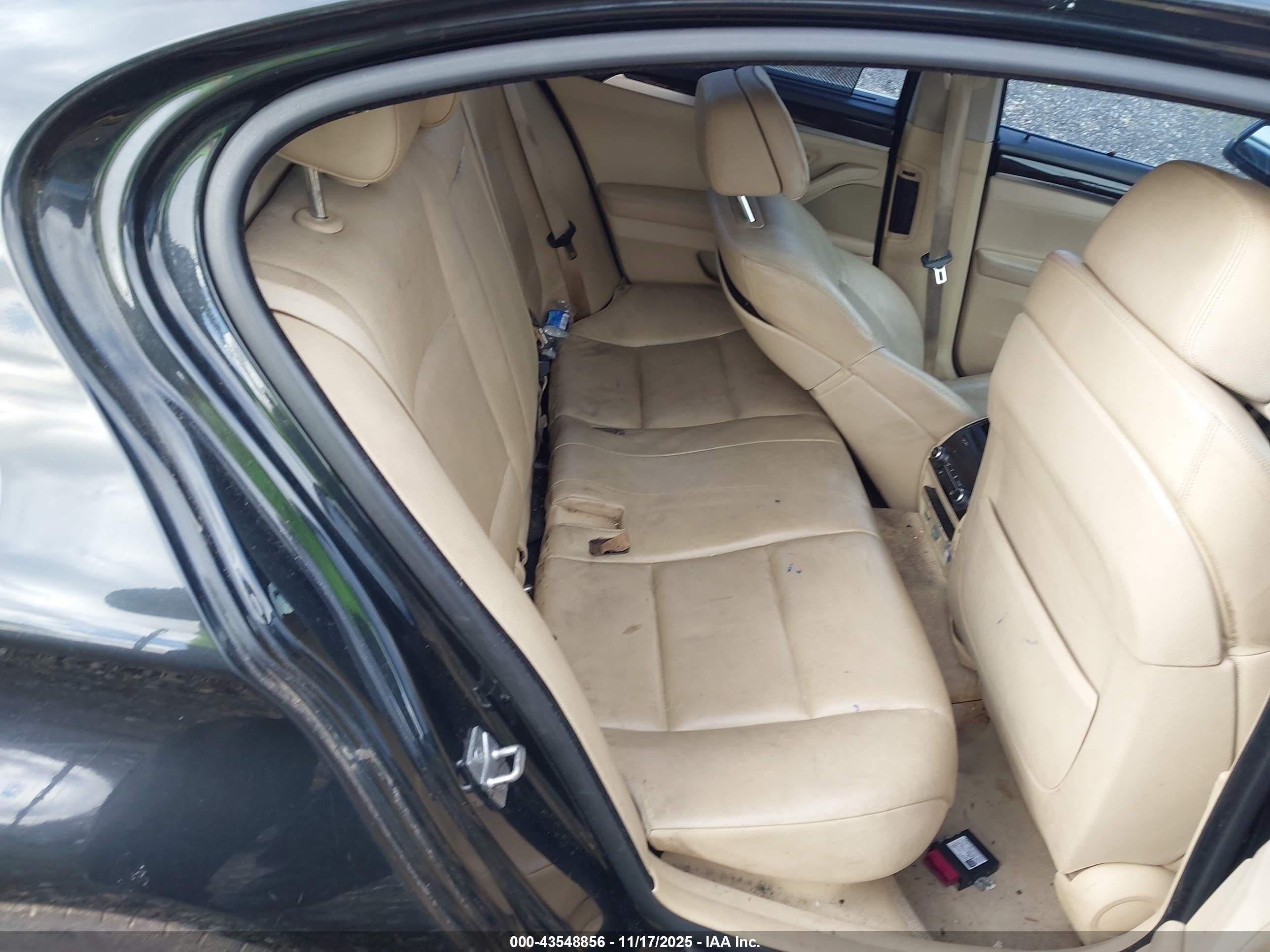 BMW 535I image 8