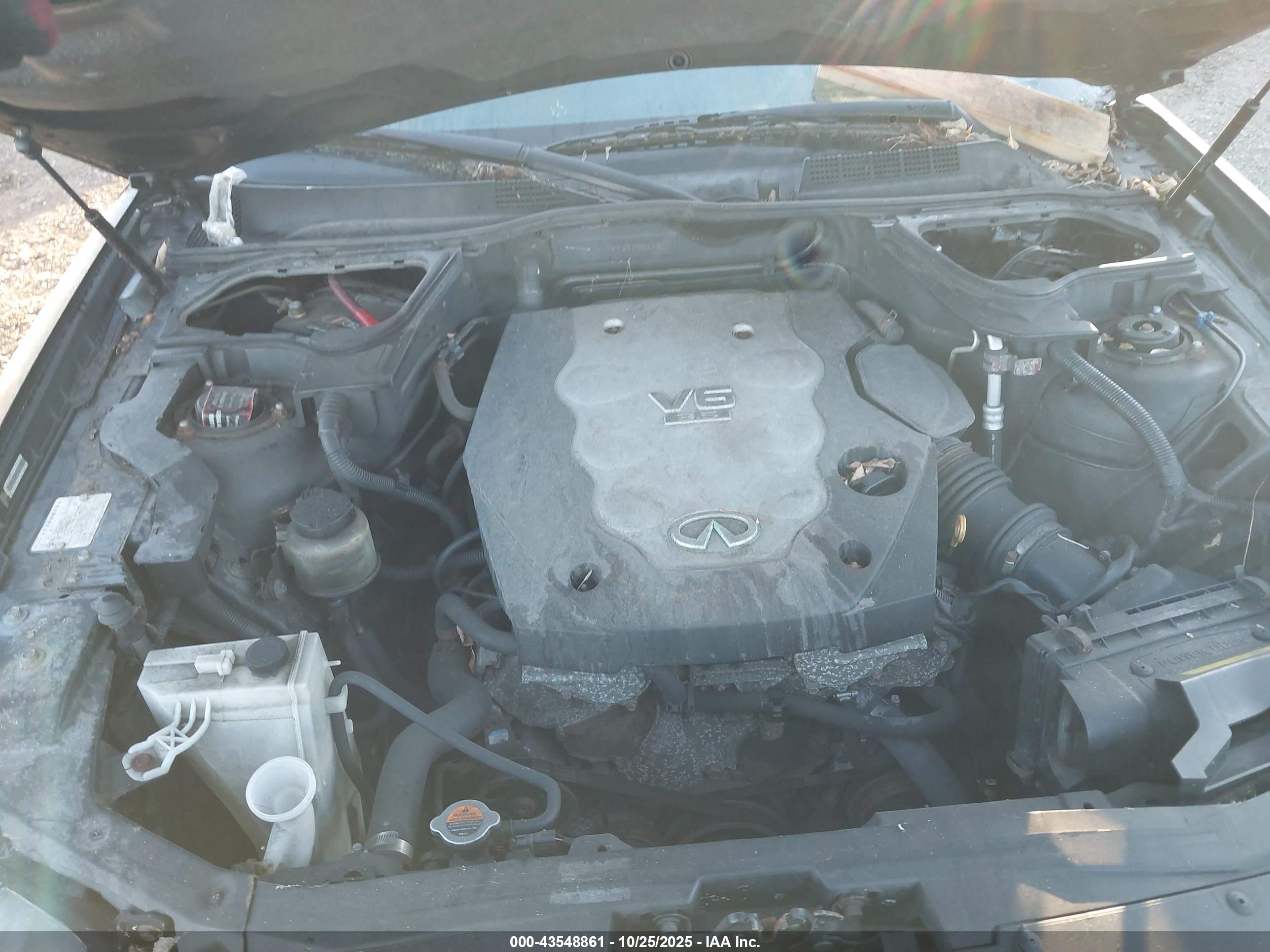 INFINITI FX35 image 10