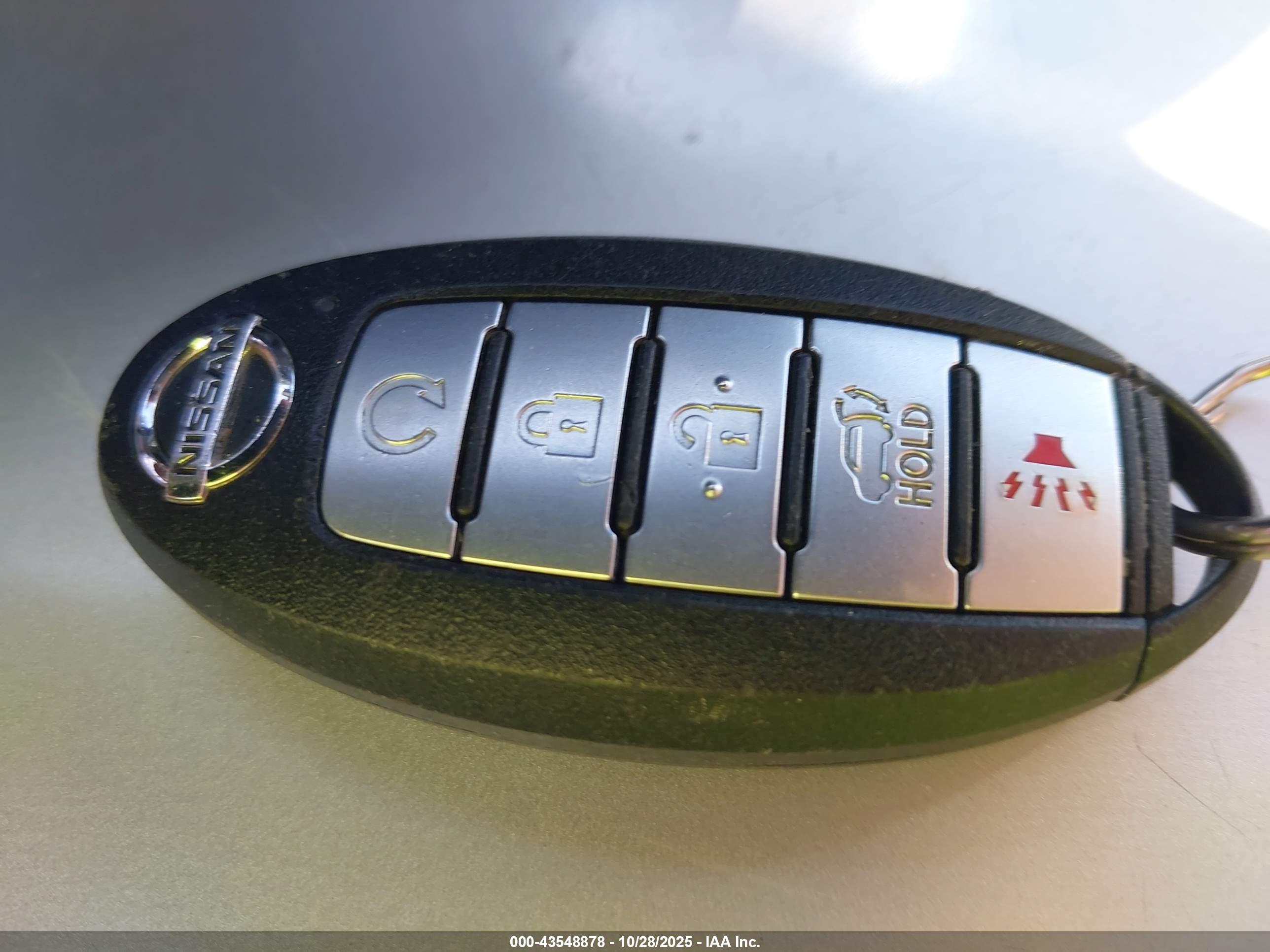 NISSAN PATHFINDER image 11