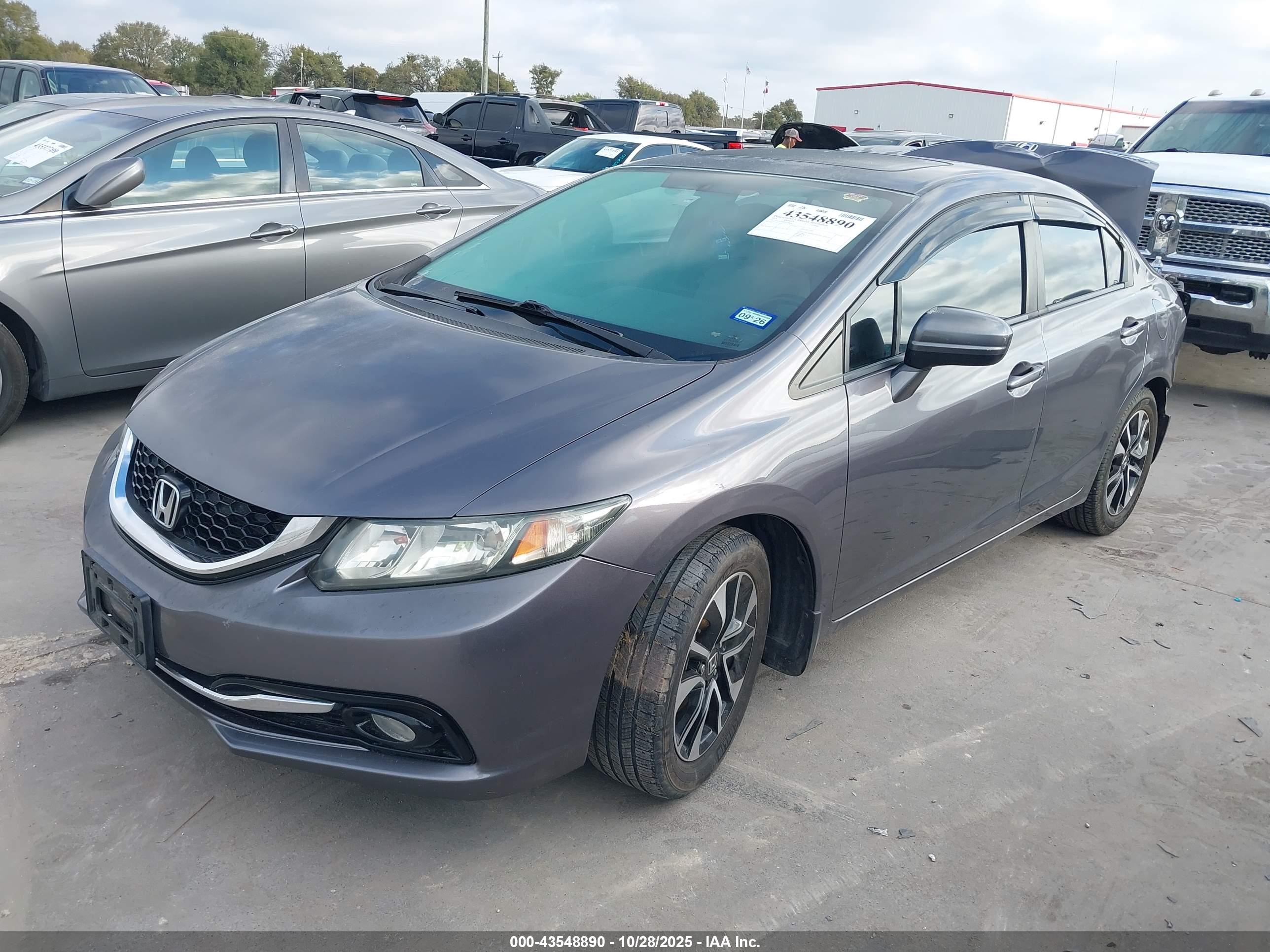 HONDA CIVIC image 2