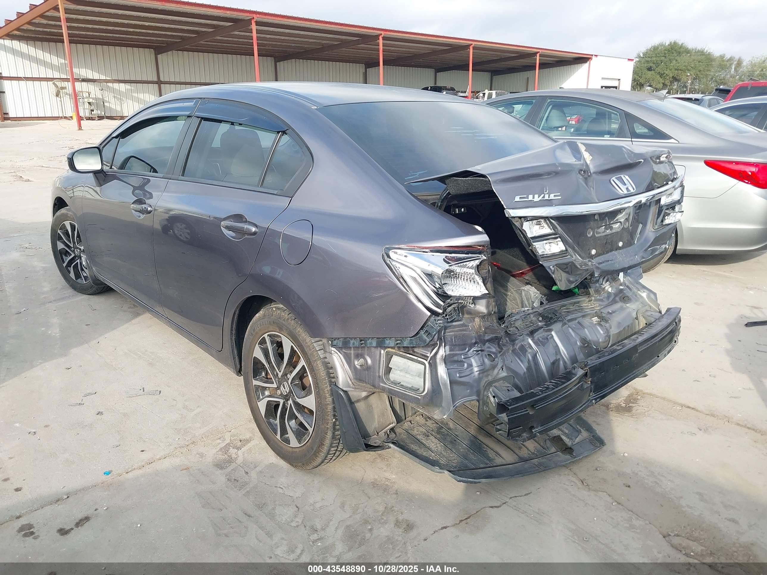 HONDA CIVIC image 3