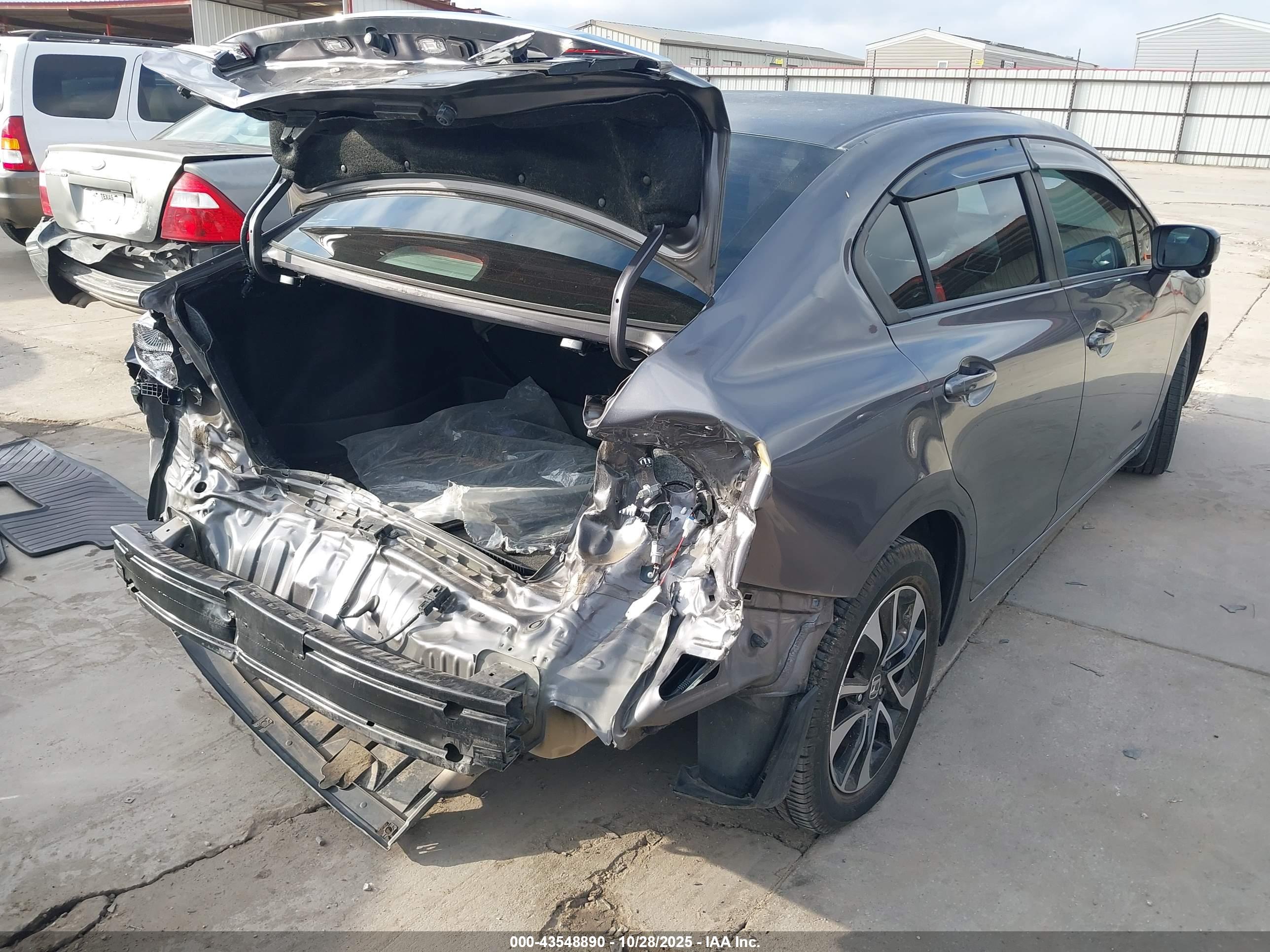 HONDA CIVIC image 4