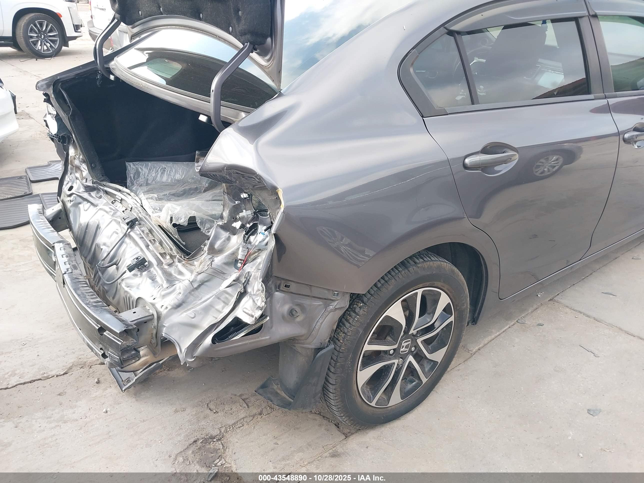 HONDA CIVIC image 6