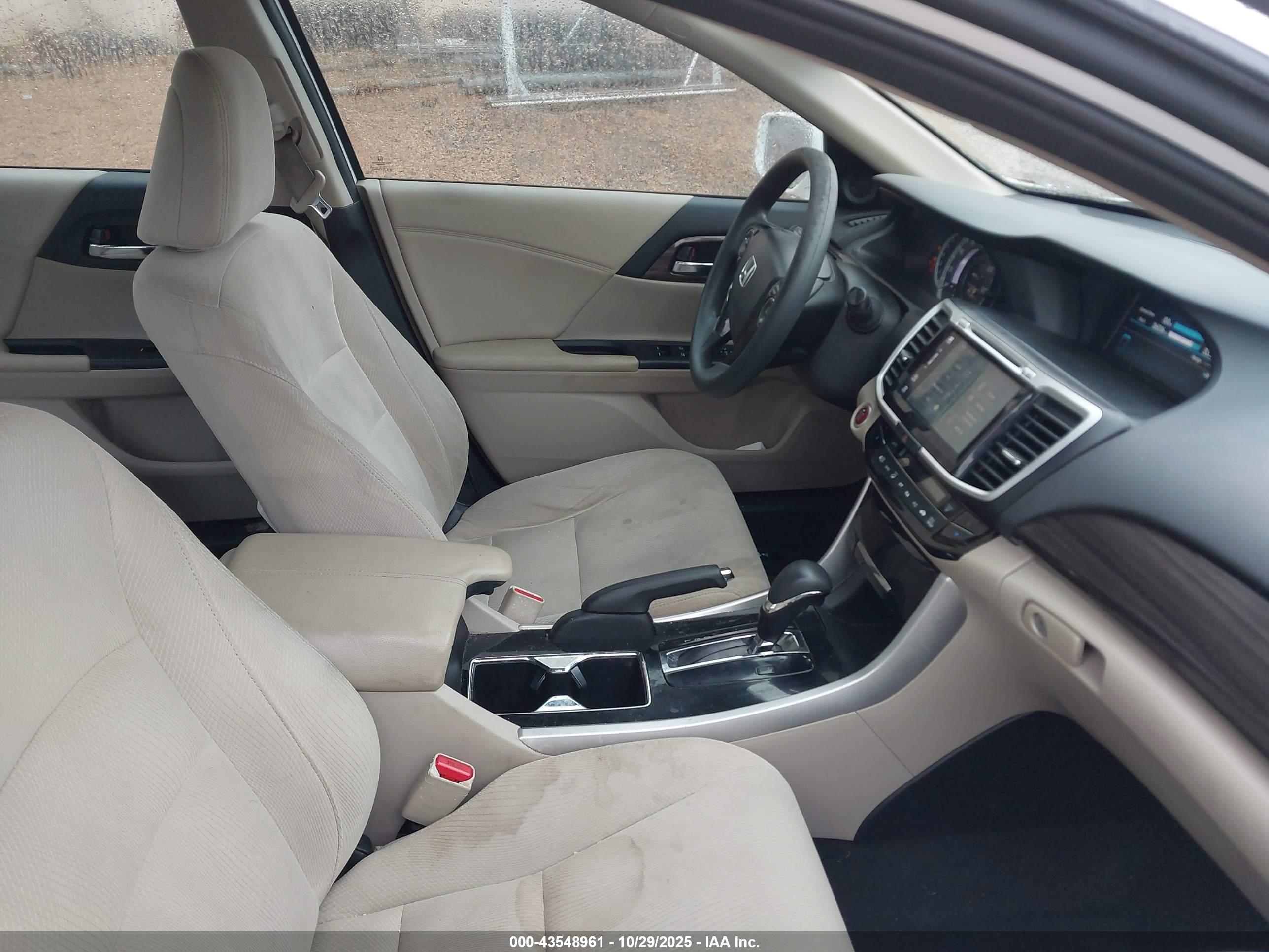 HONDA ACCORD image 5