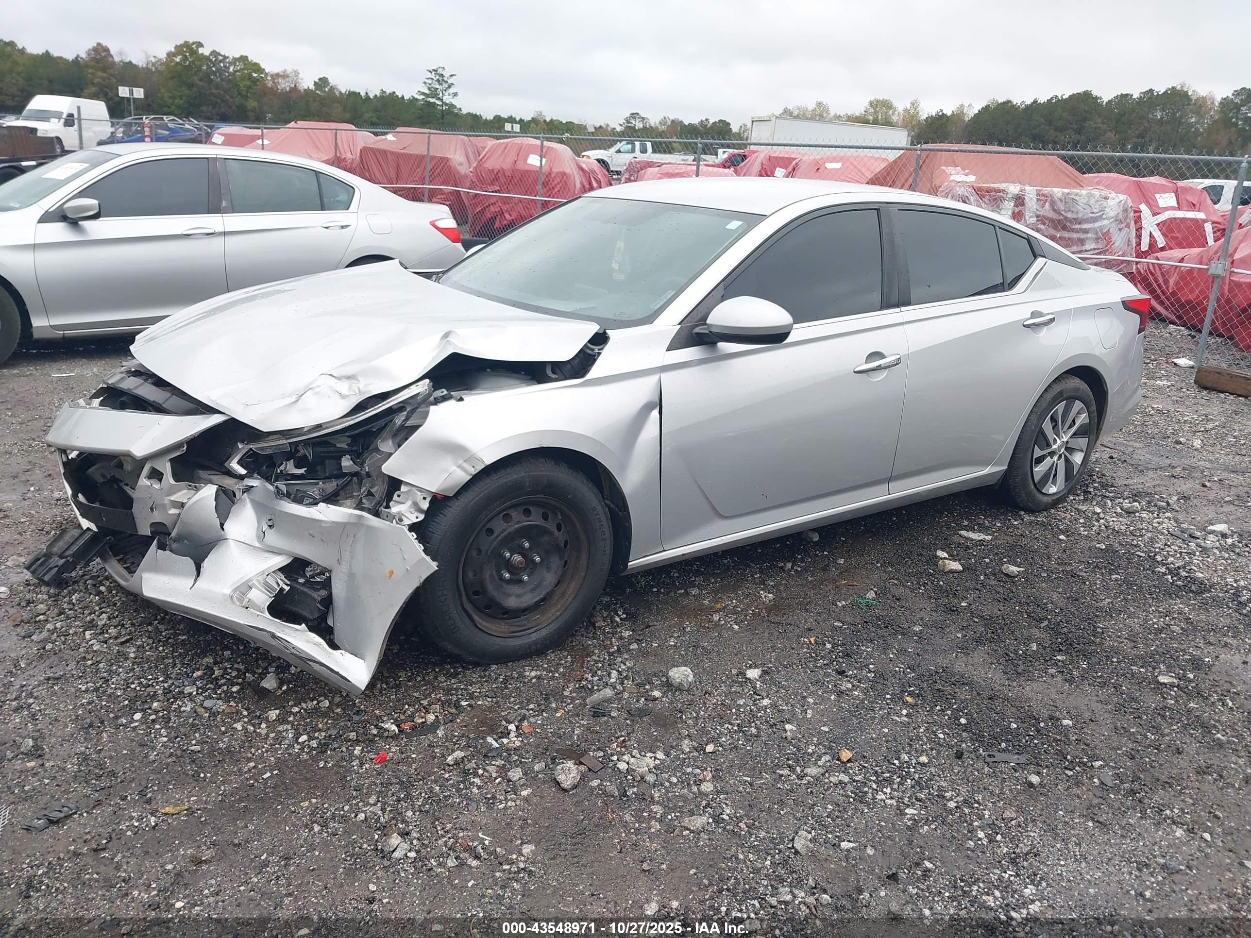 NISSAN ALTIMA image 2