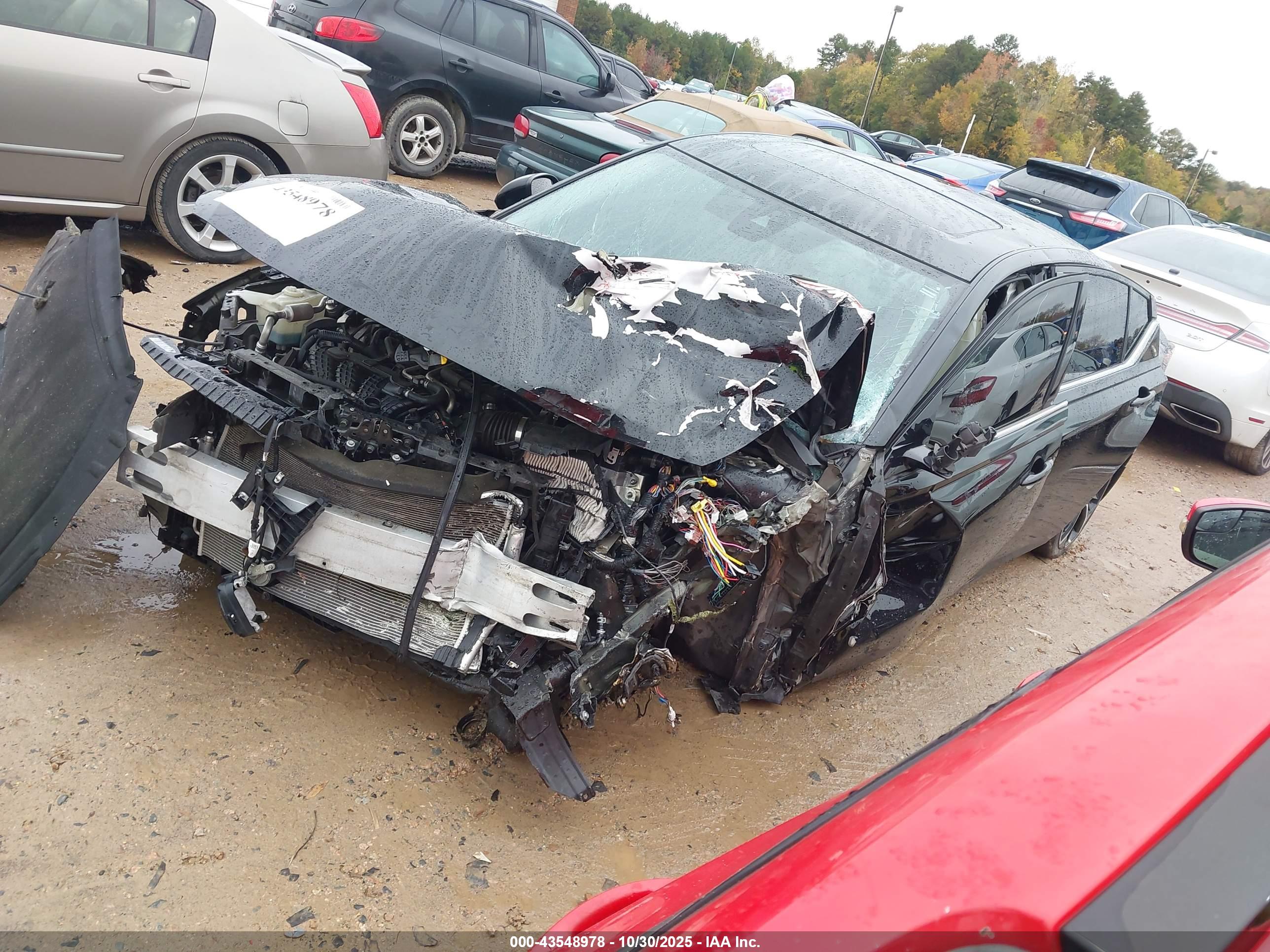 NISSAN ALTIMA image 2