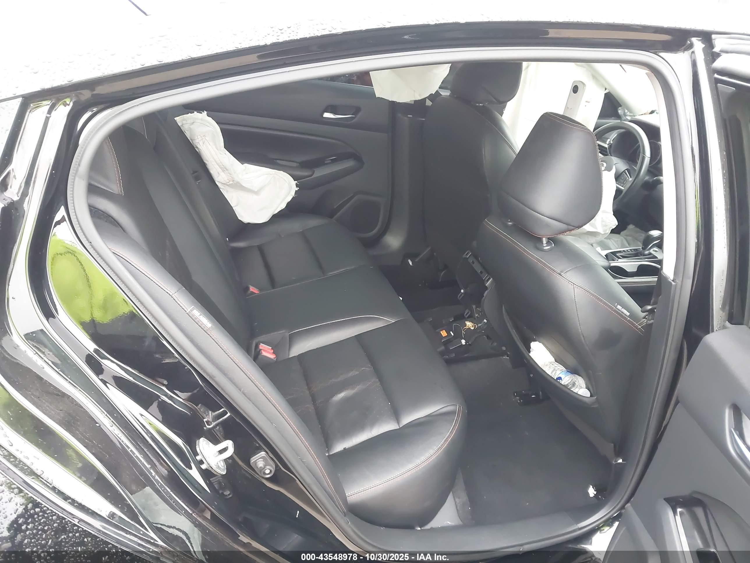 NISSAN ALTIMA image 8