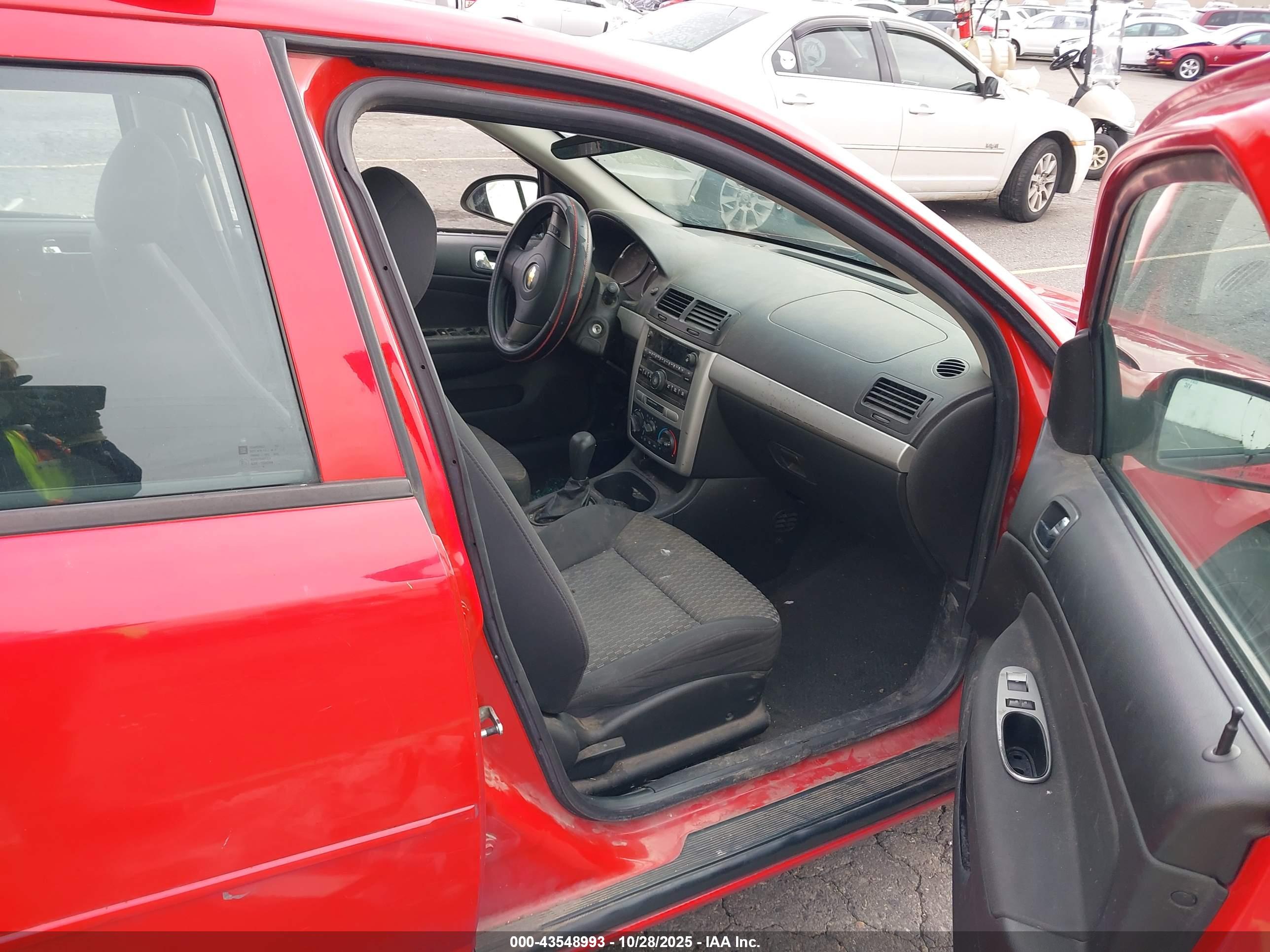 CHEVROLET COBALT image 5