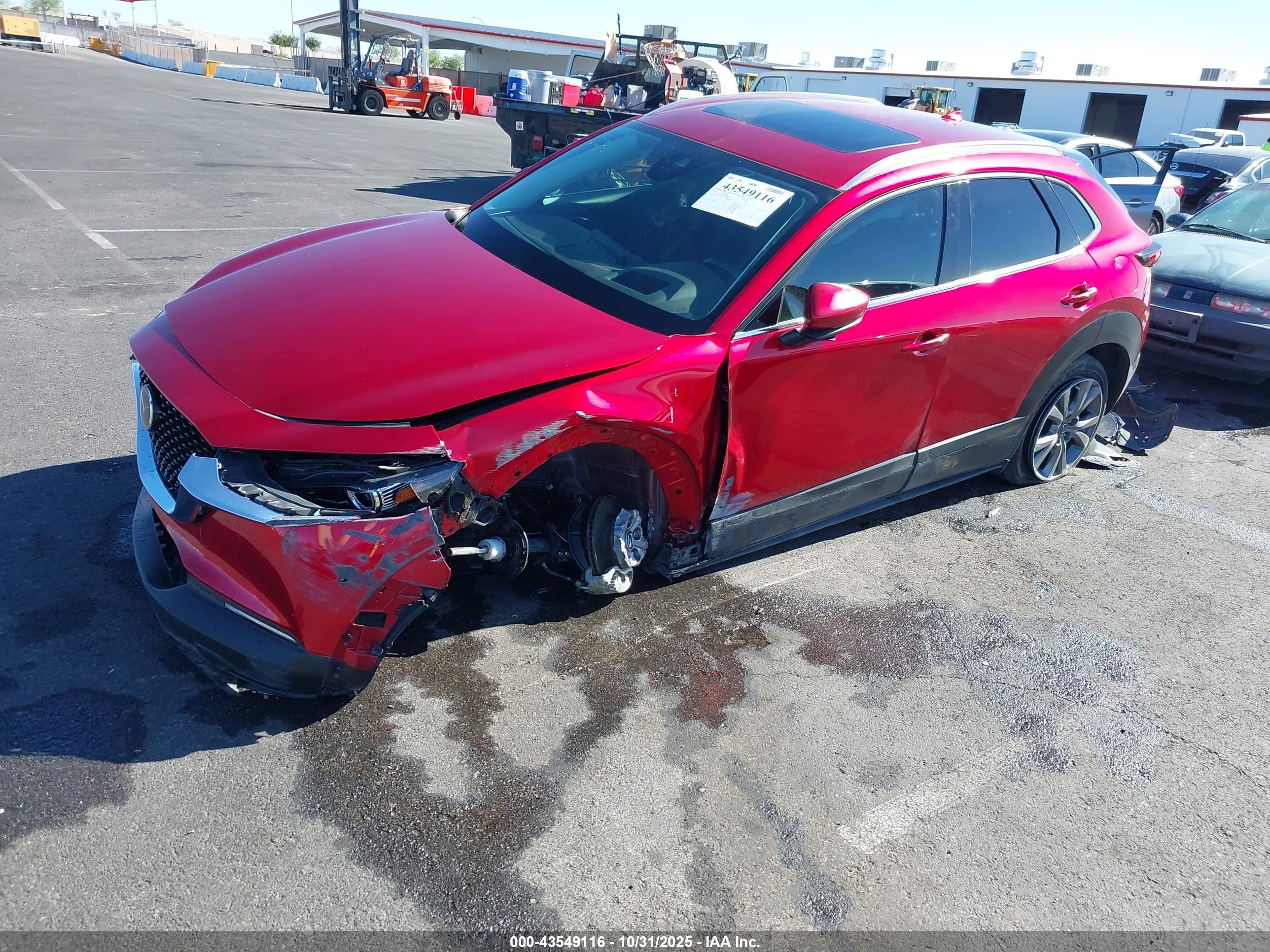 MAZDA CX-30 image 2
