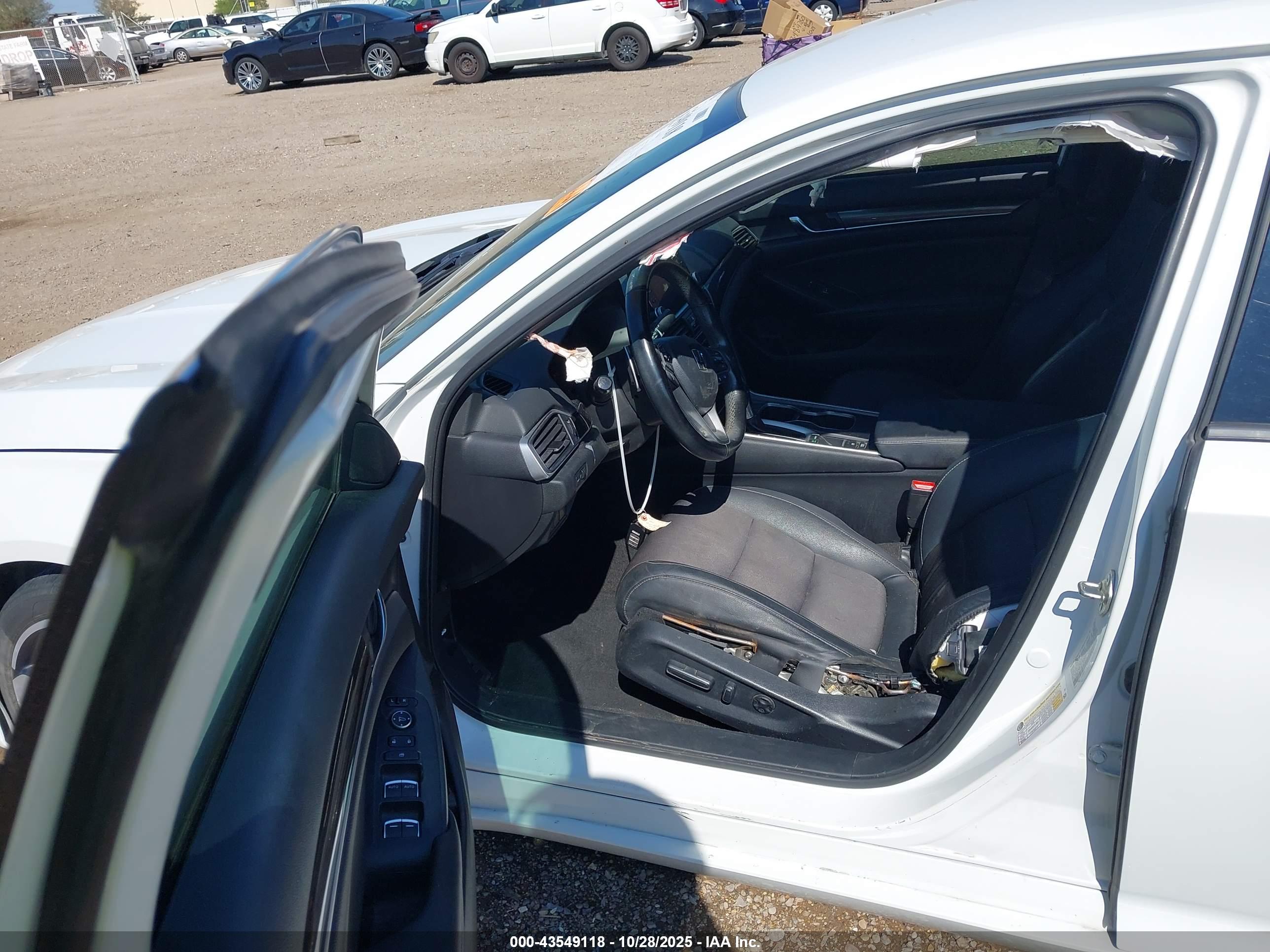HONDA ACCORD image 5