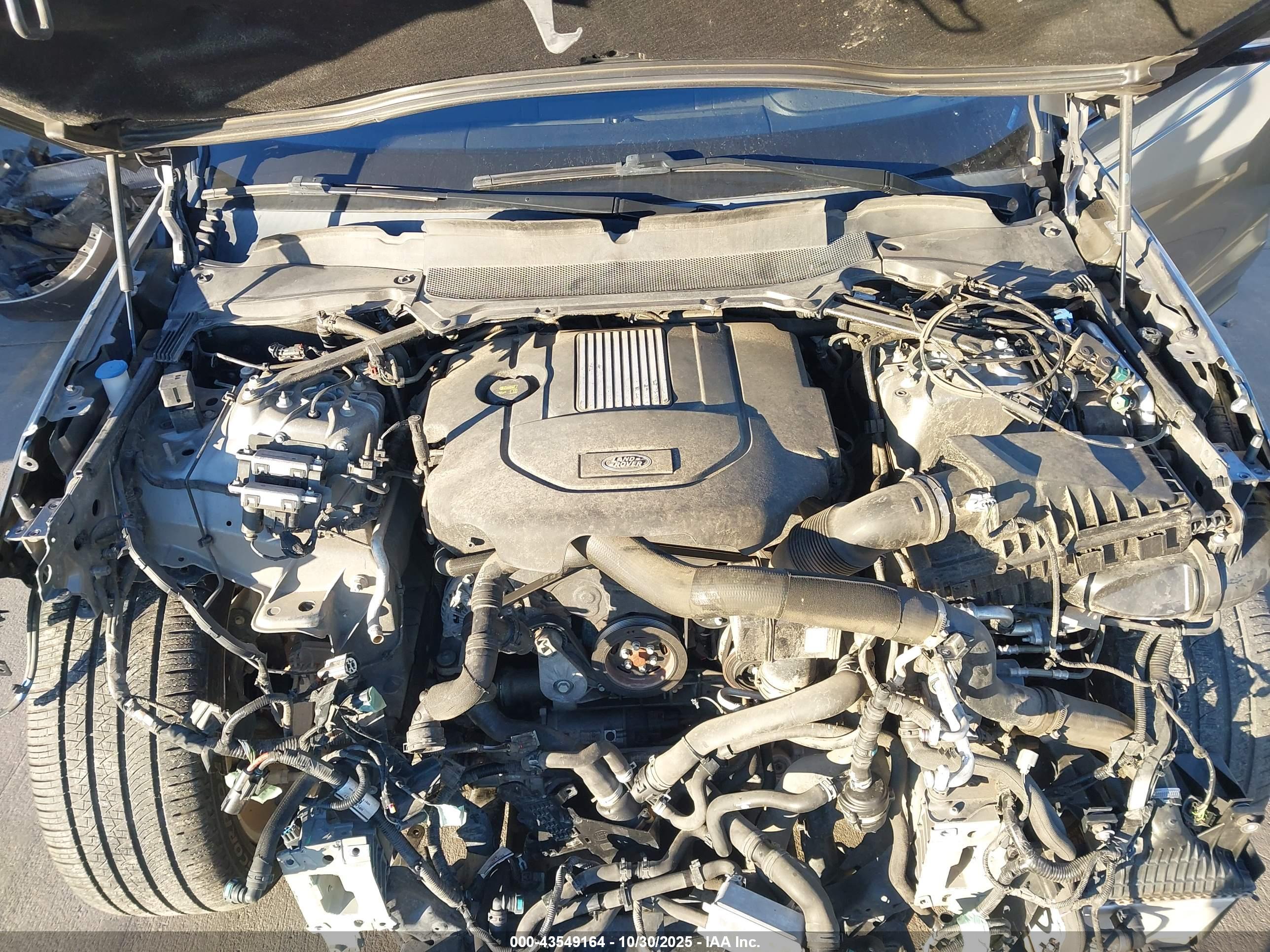 LAND ROVER image 10