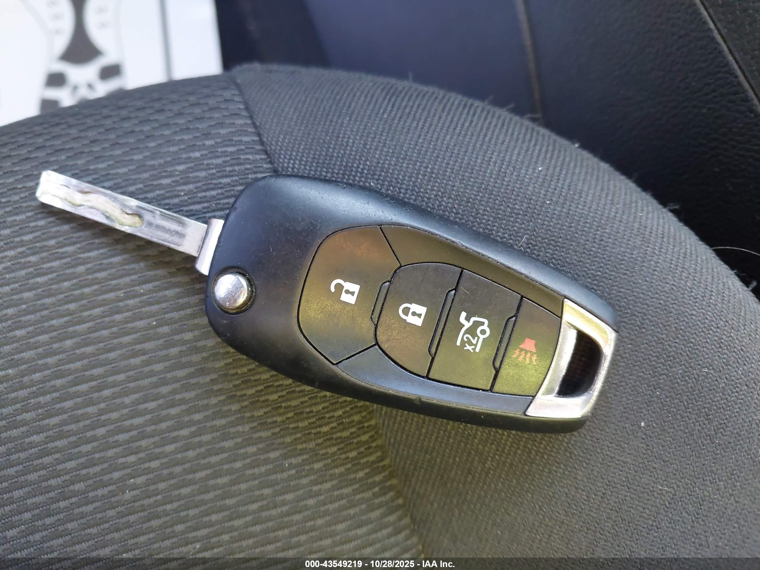 CHEVROLET CRUZE image 11