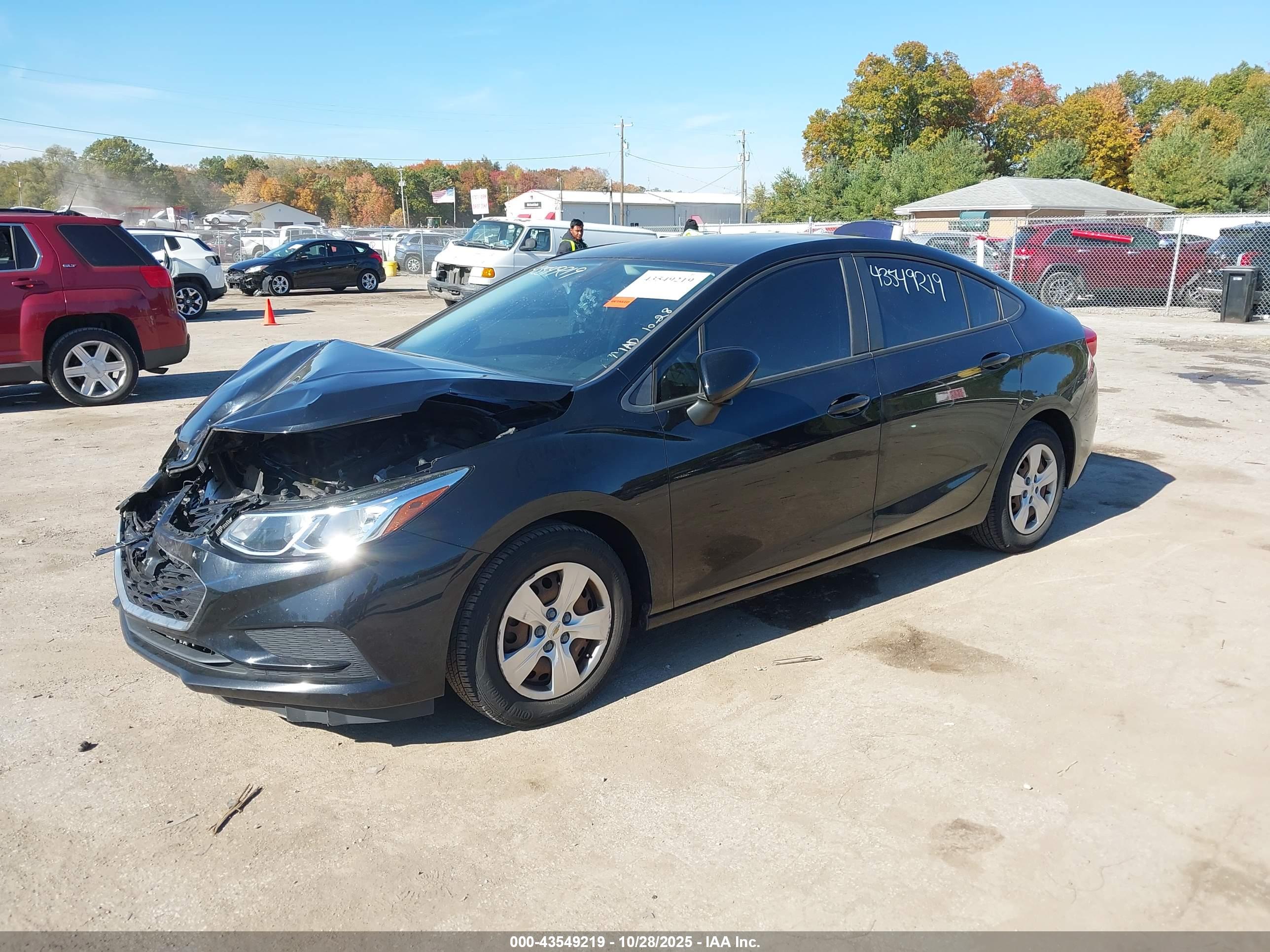 CHEVROLET CRUZE image 2