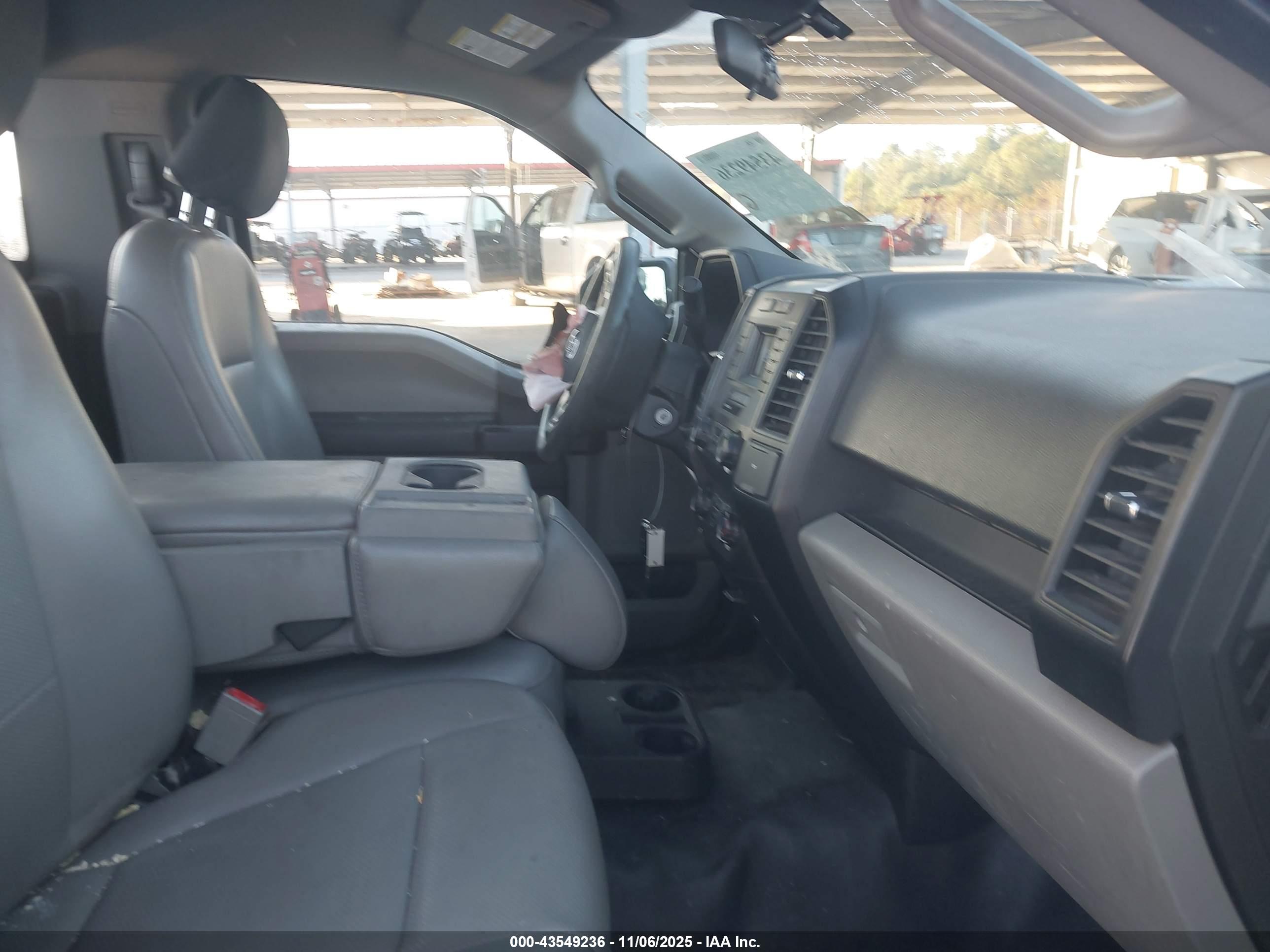 FORD F150 image 5