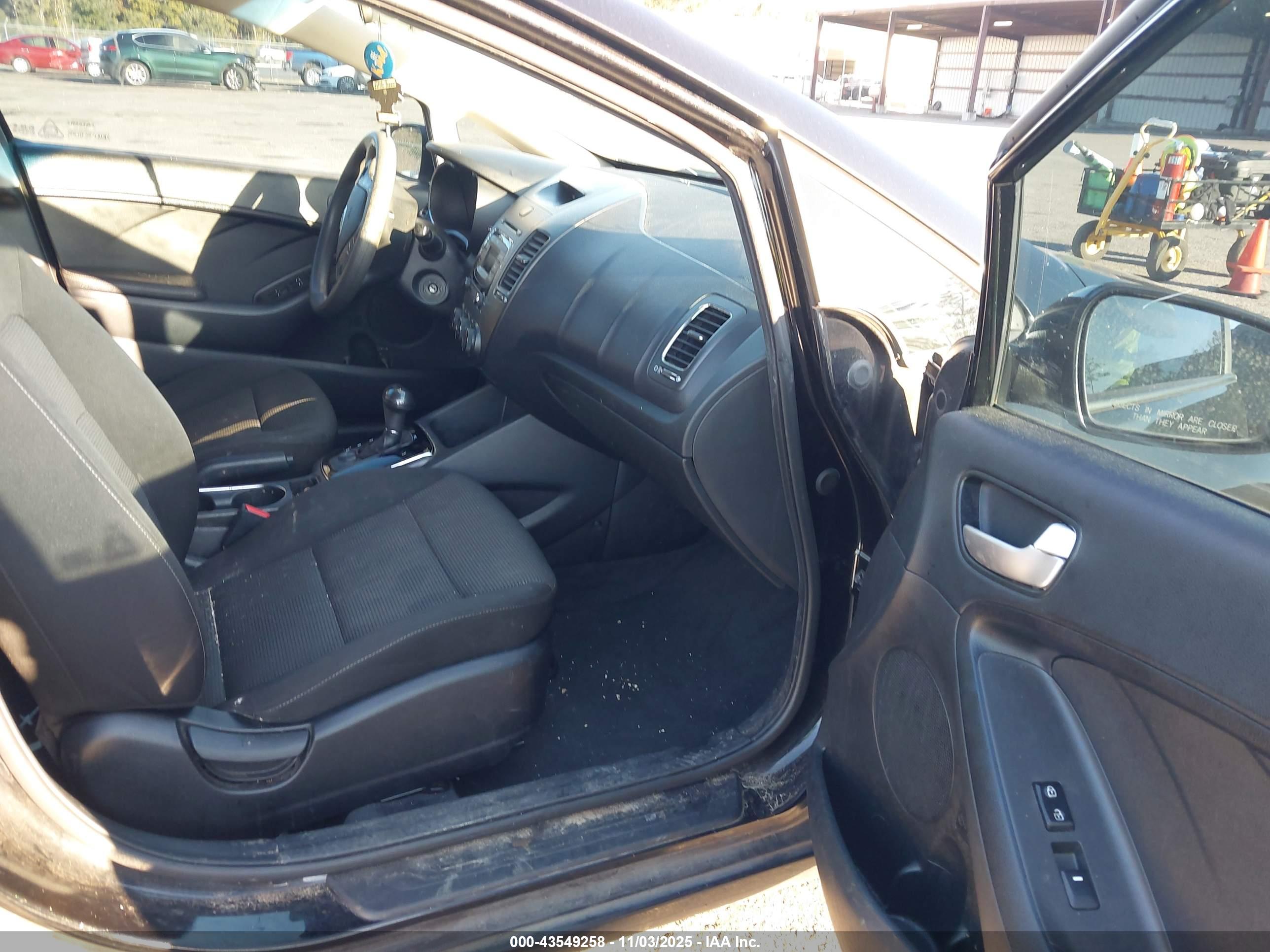 KIA FORTE image 5