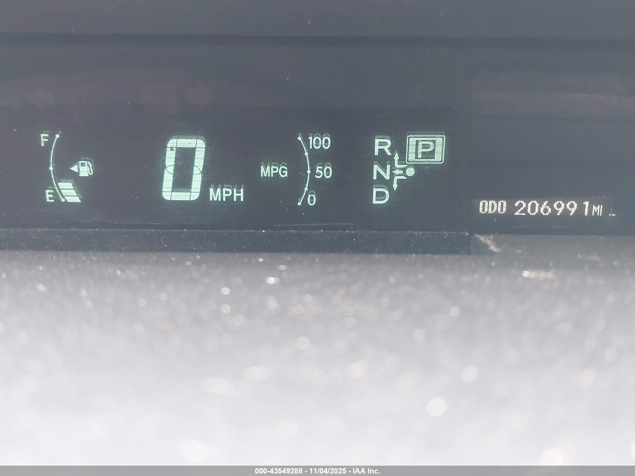 TOYOTA PRIUS image 7