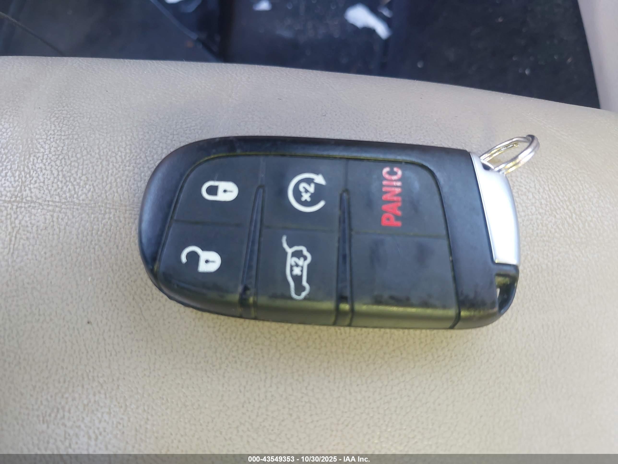 JEEP GRAND image 11