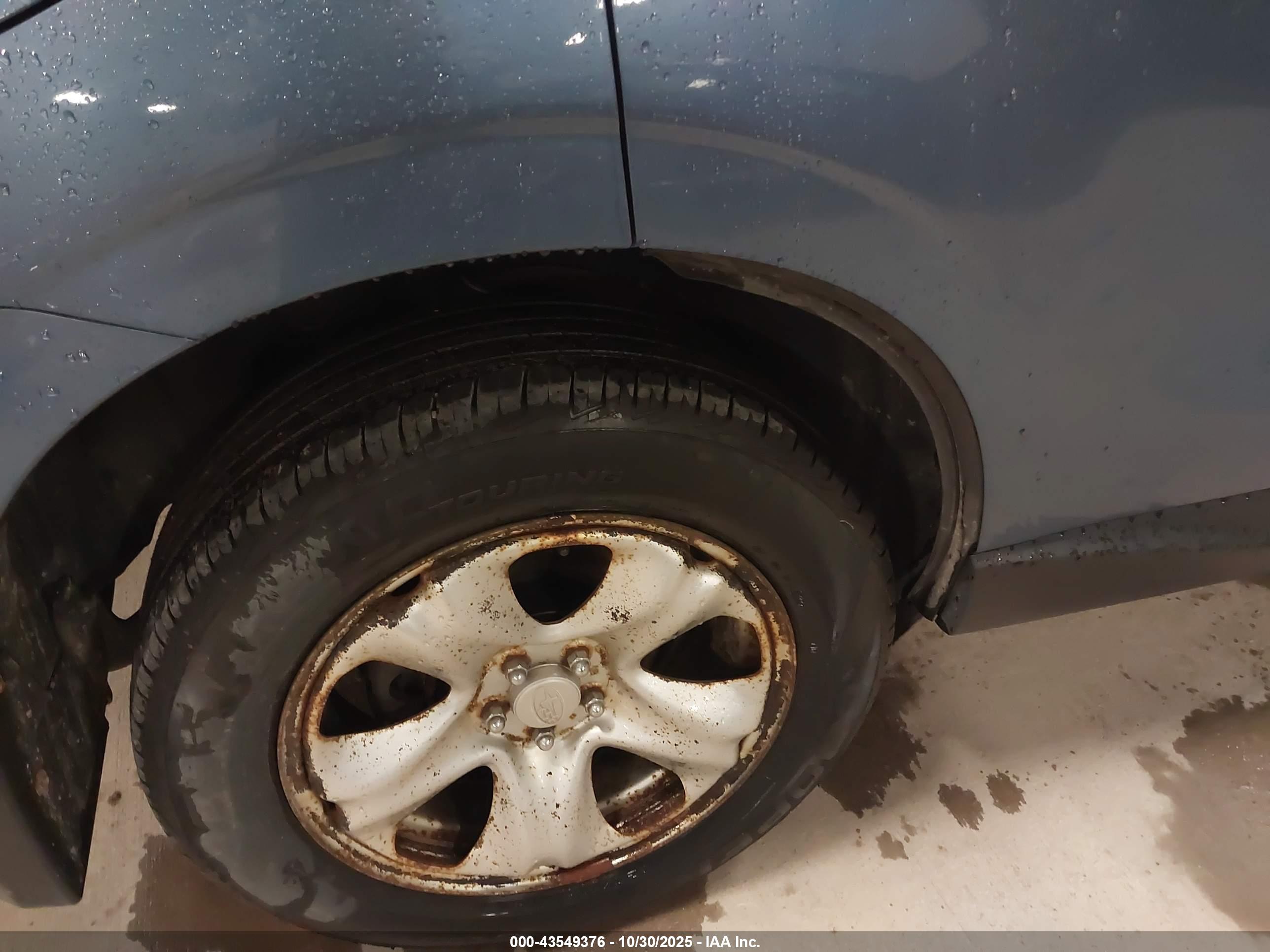 SUBARU FORESTER image 6