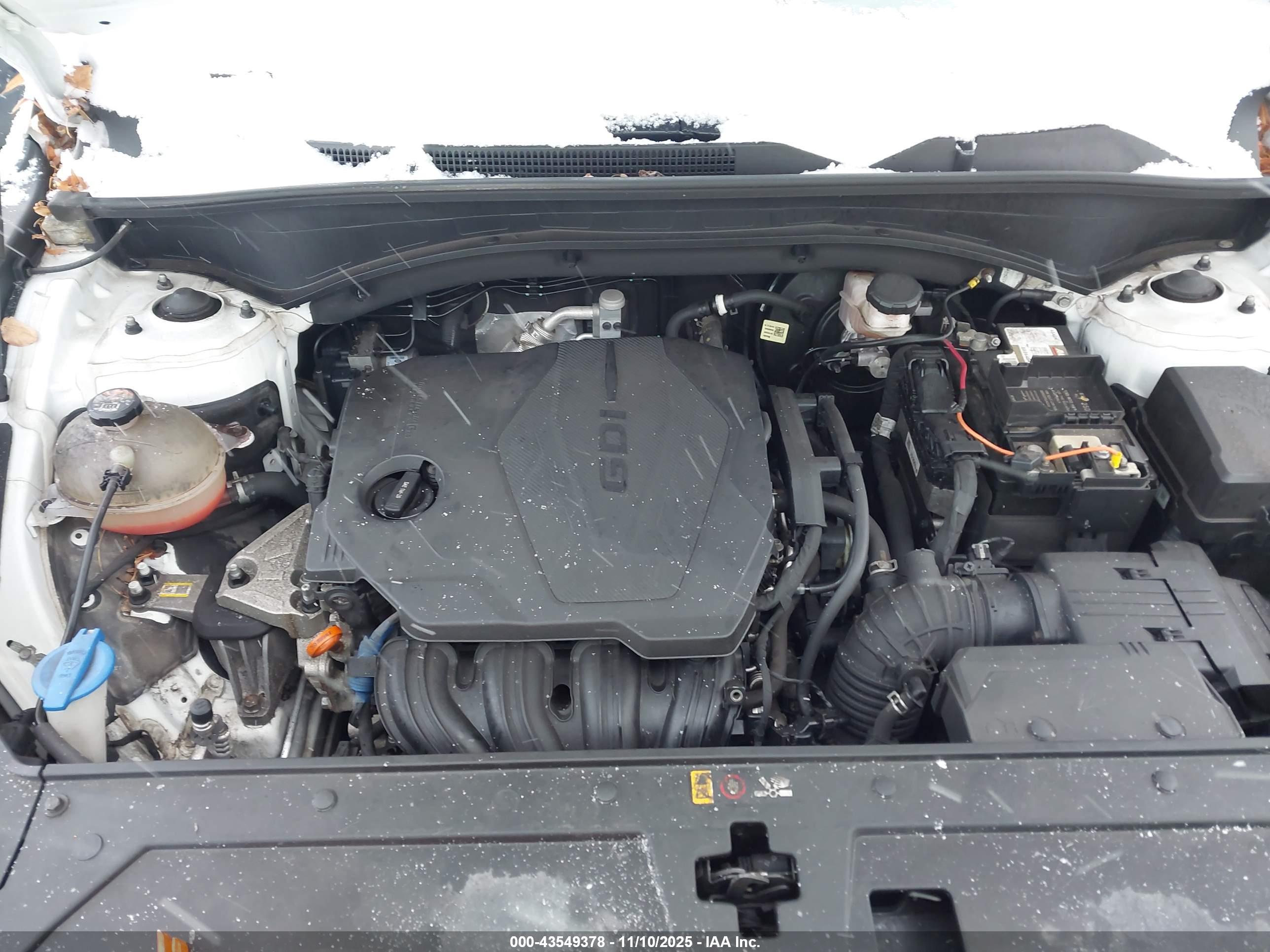 HYUNDAI SANTA image 10
