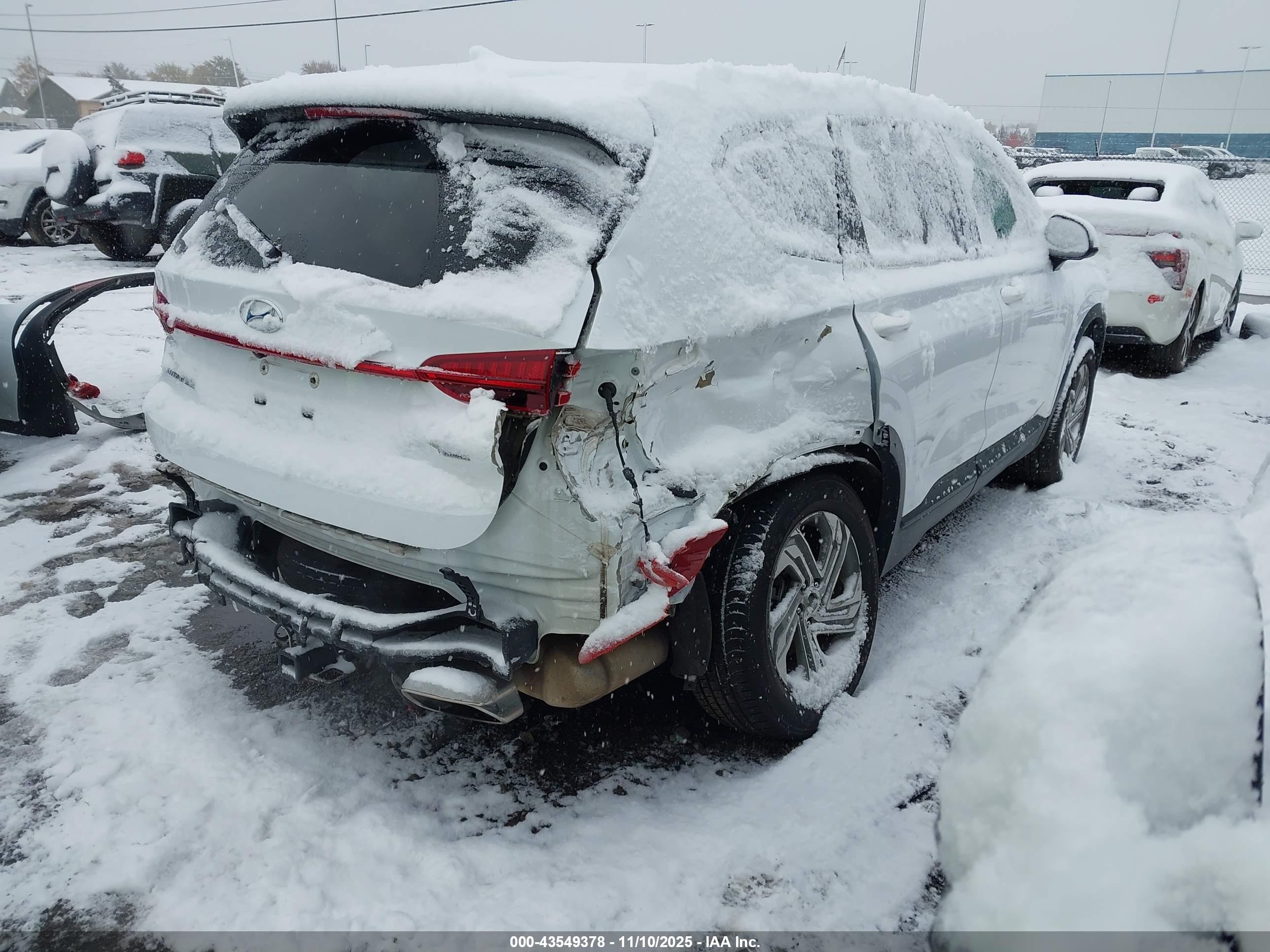 HYUNDAI SANTA image 4