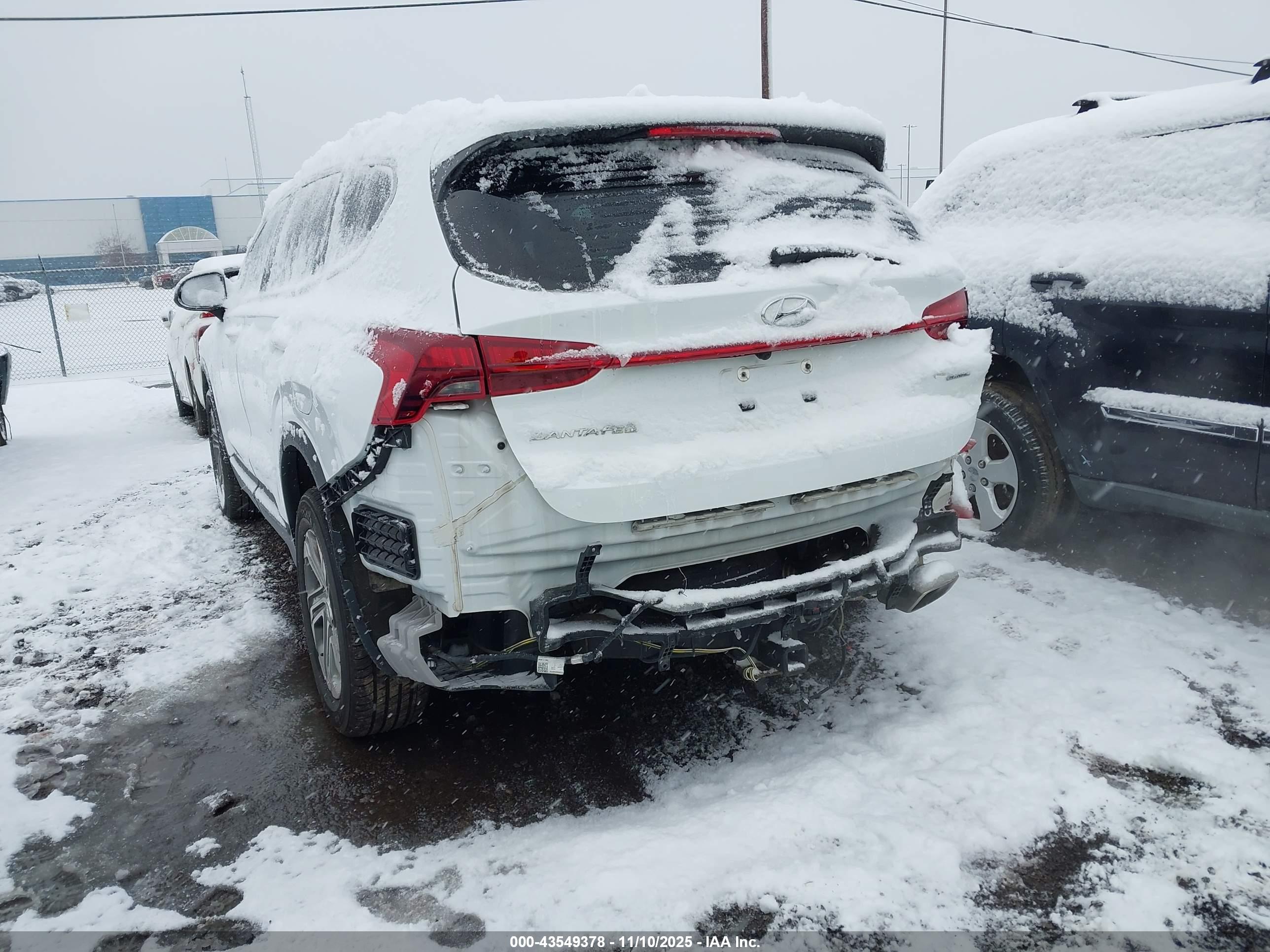 HYUNDAI SANTA image 6