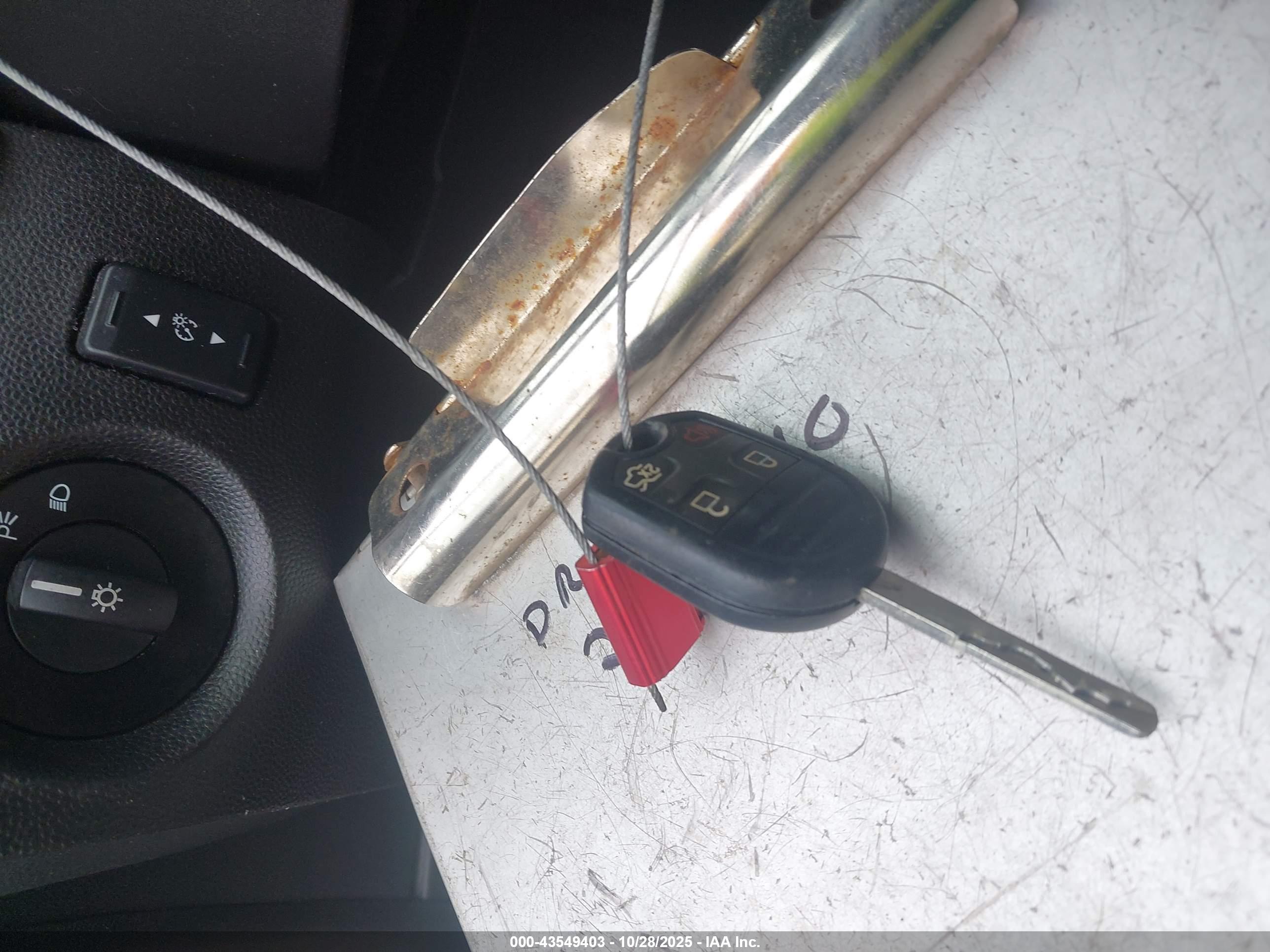 FORD FIESTA image 11