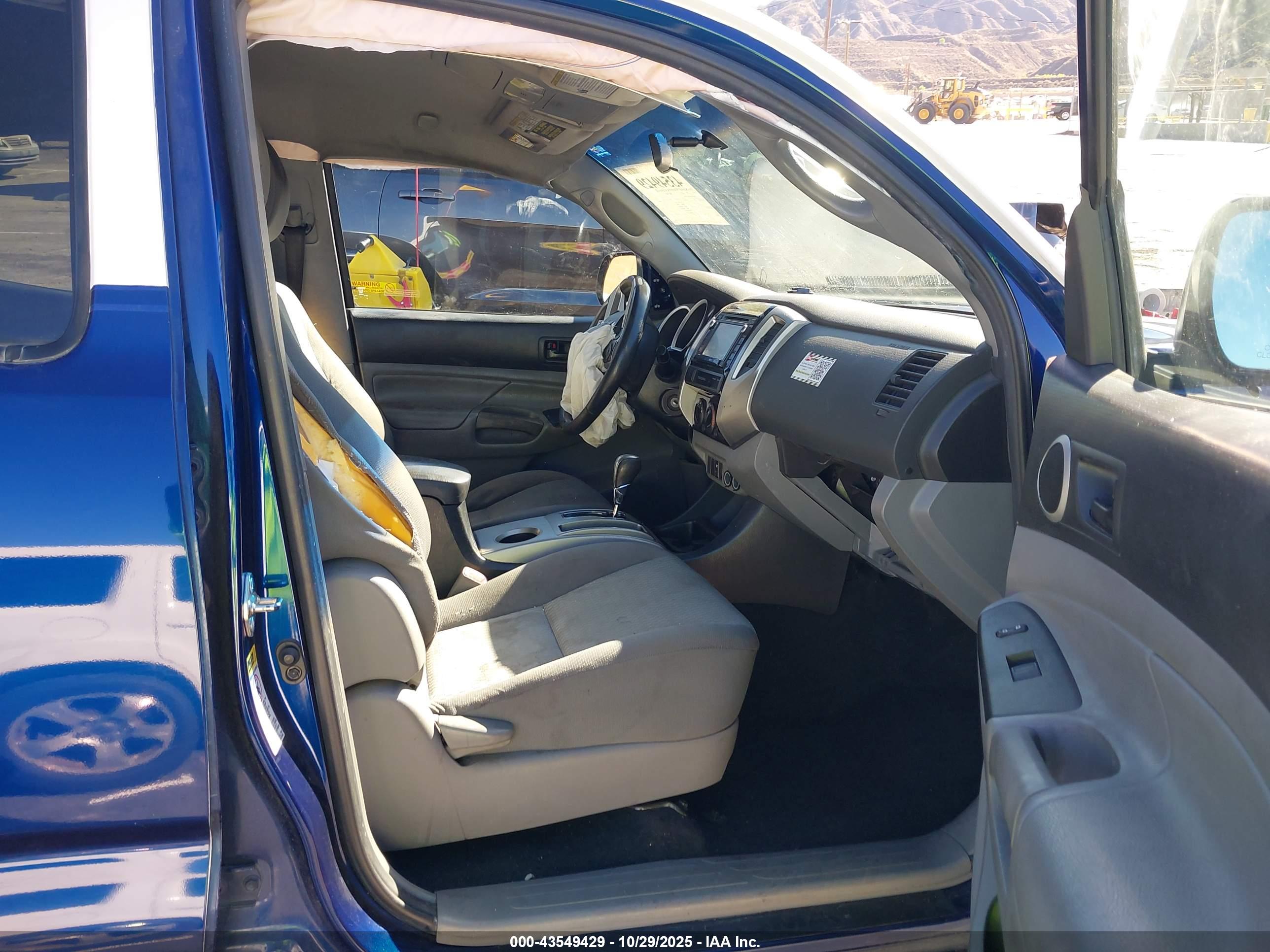 TOYOTA TACOMA image 5