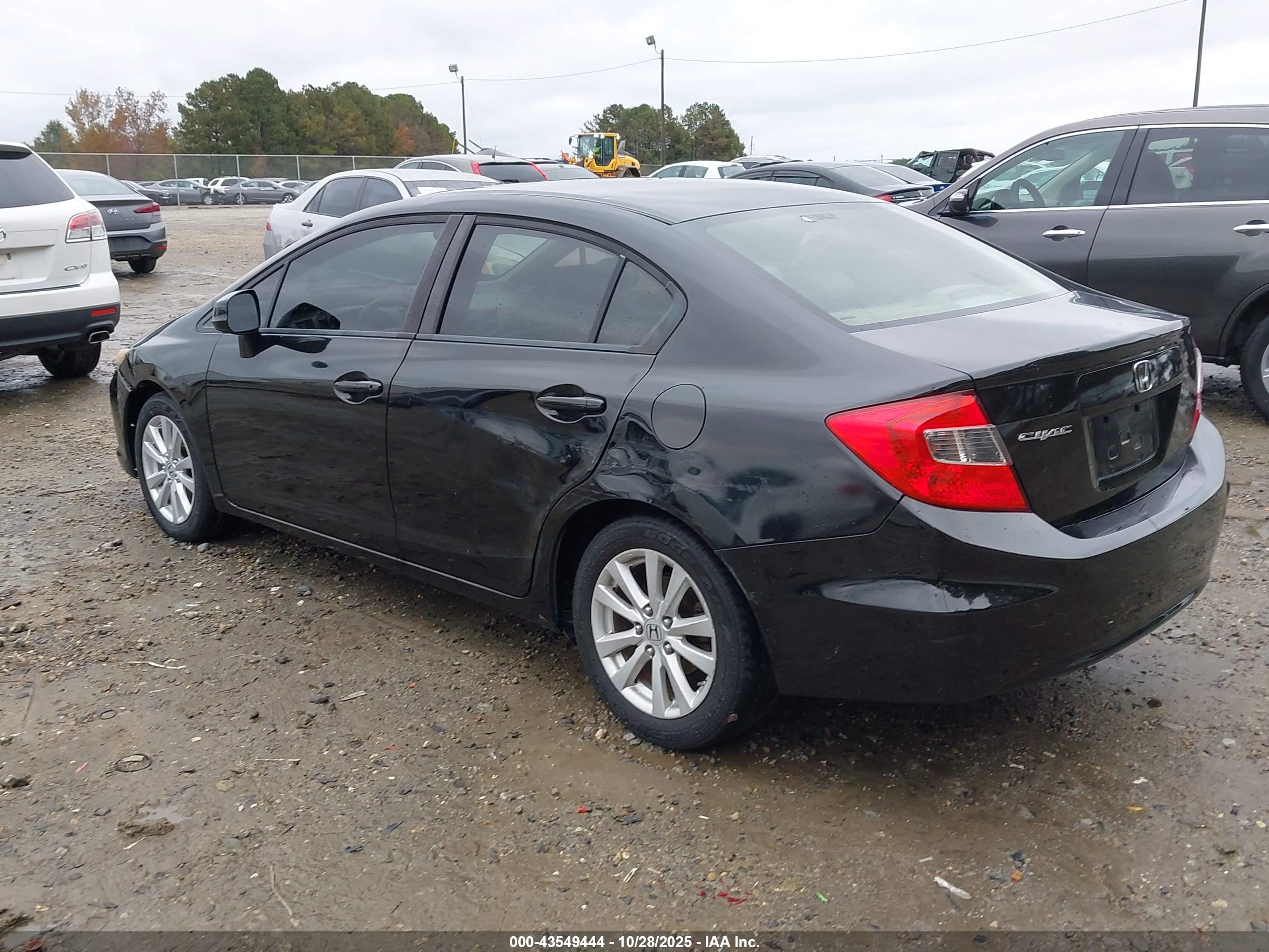HONDA CIVIC image 3
