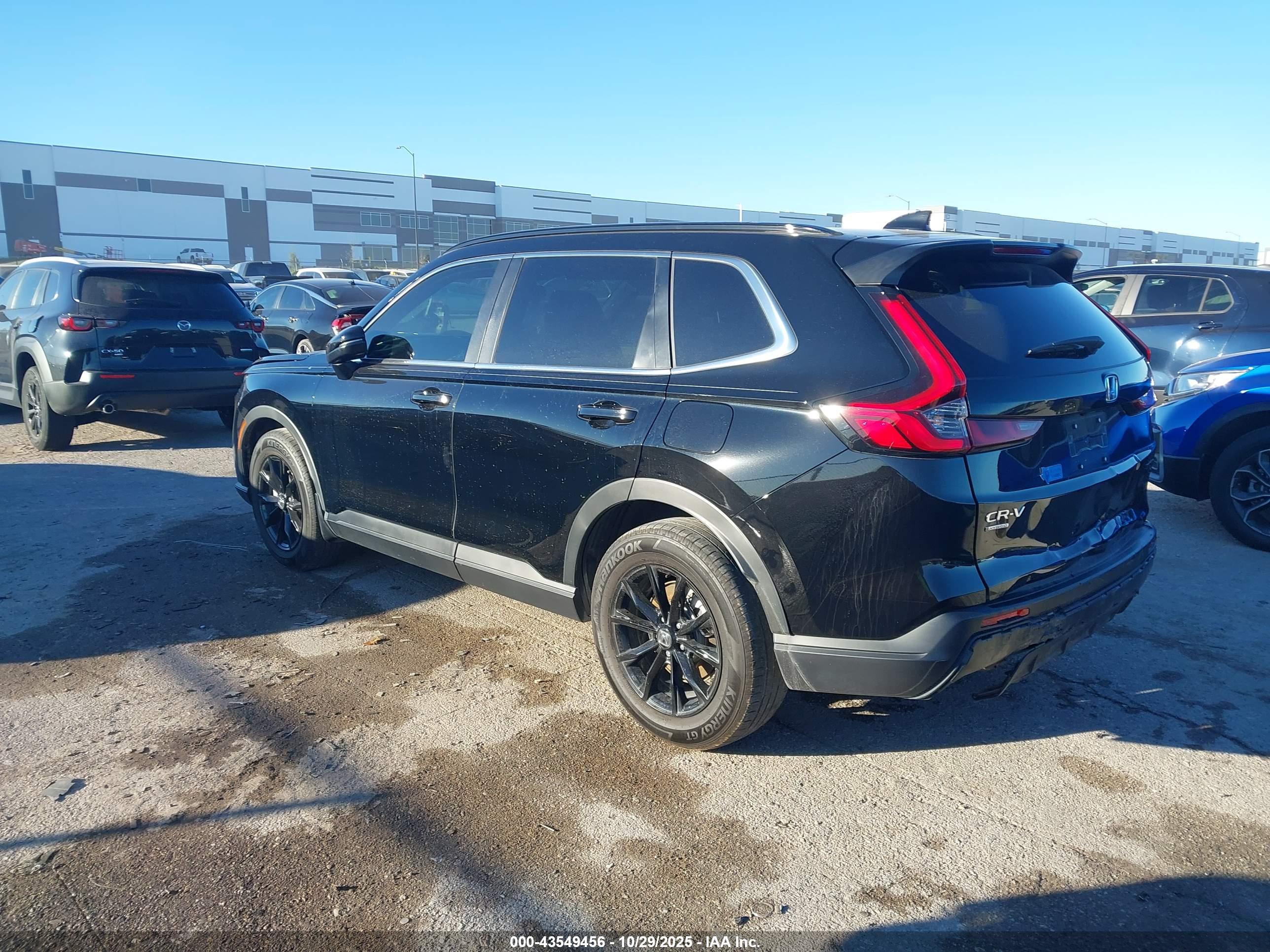 HONDA CR-V image 3