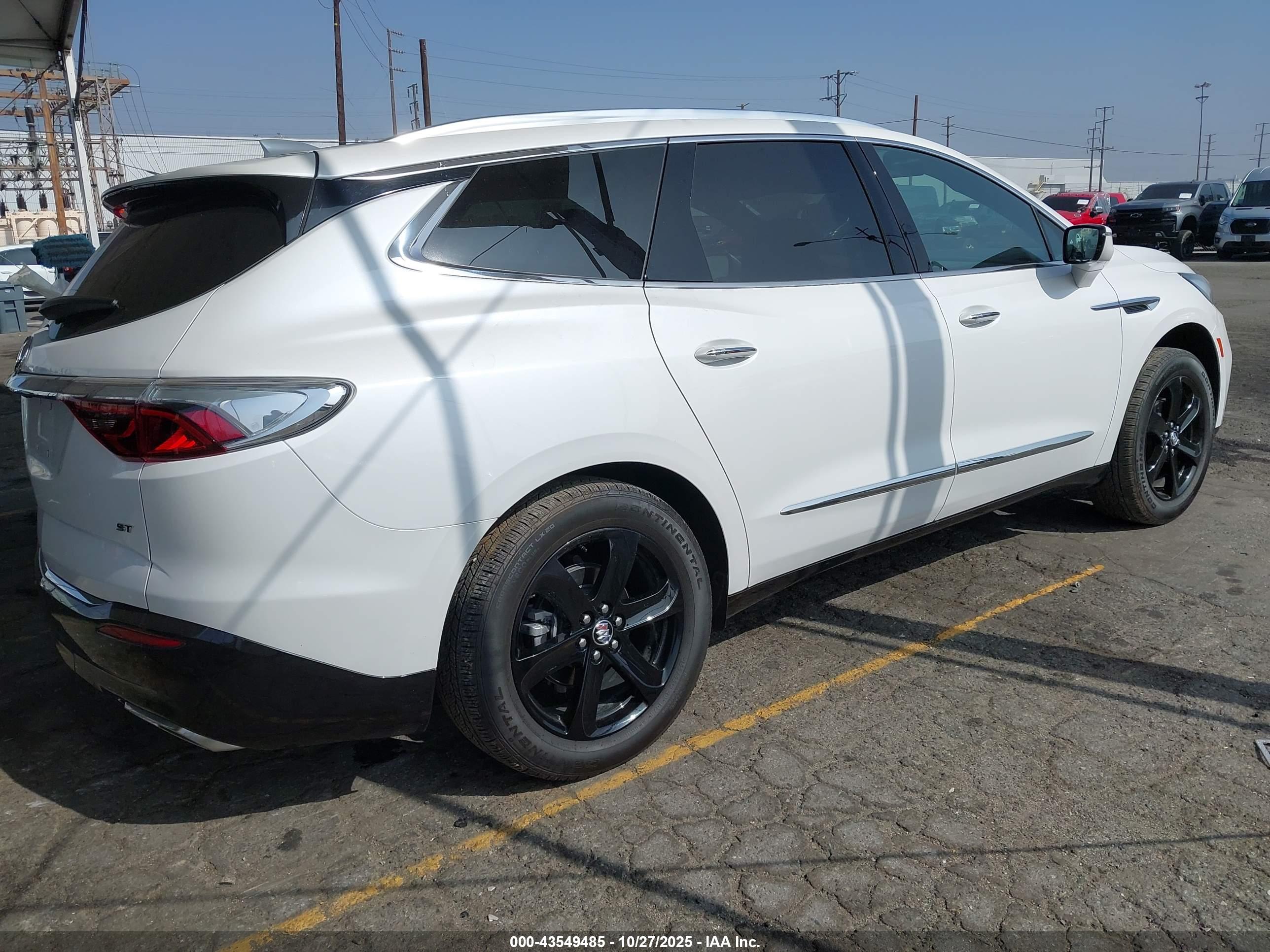 BUICK ENCLAVE image 4