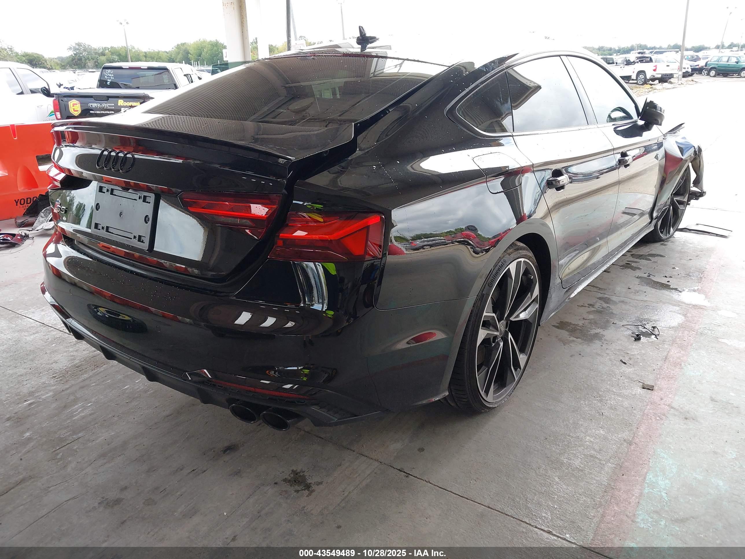 AUDI S5 image 4