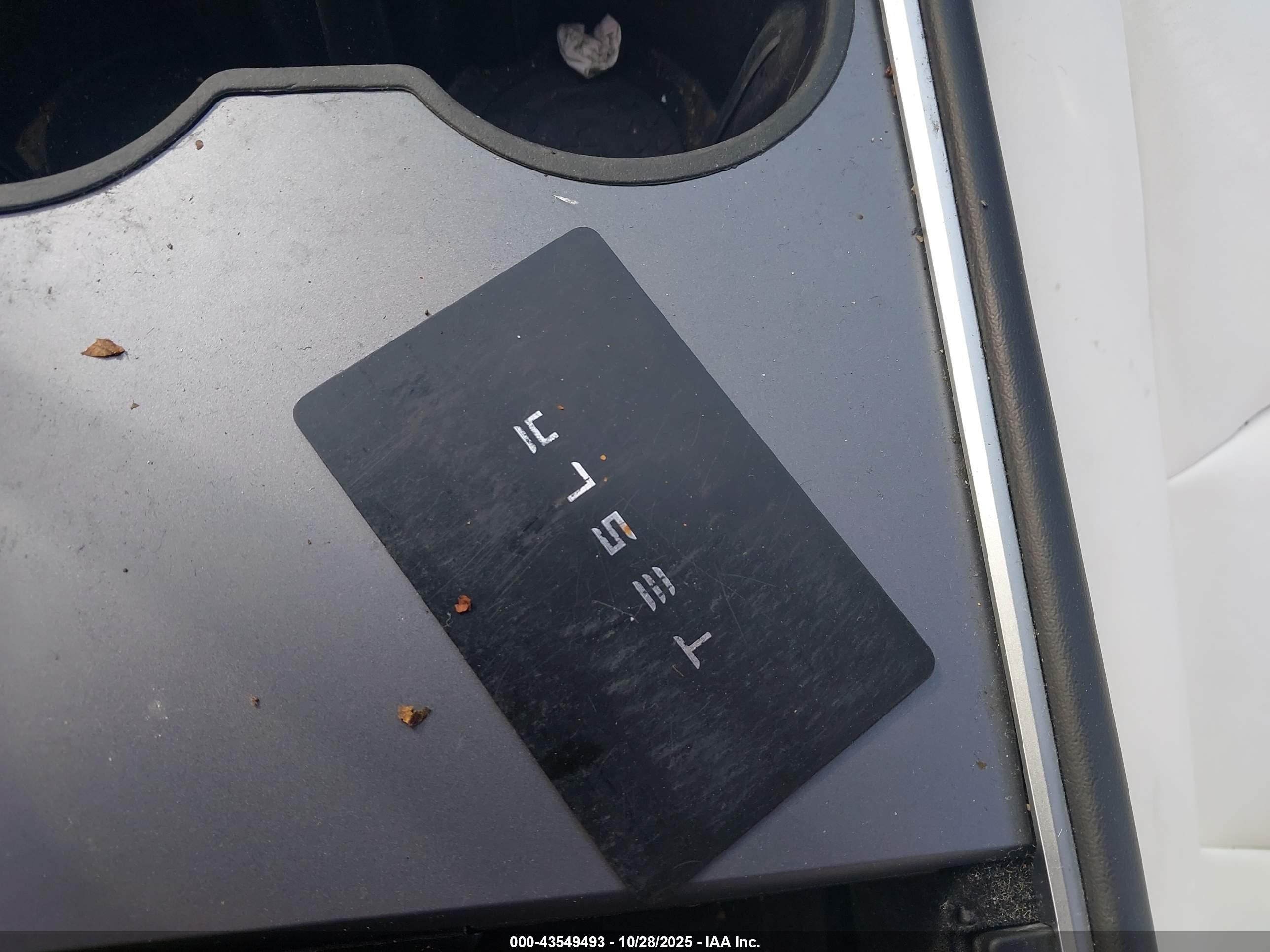 TESLA MODEL image 11