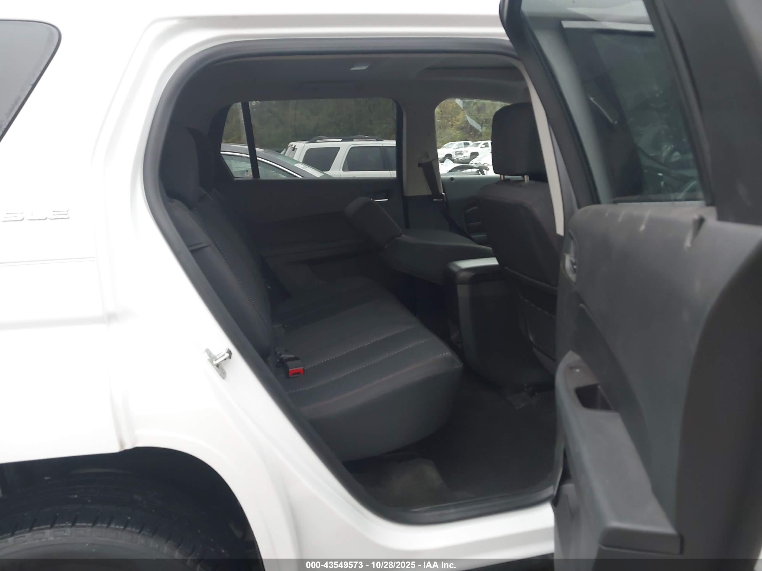 GMC TERRAIN image 8